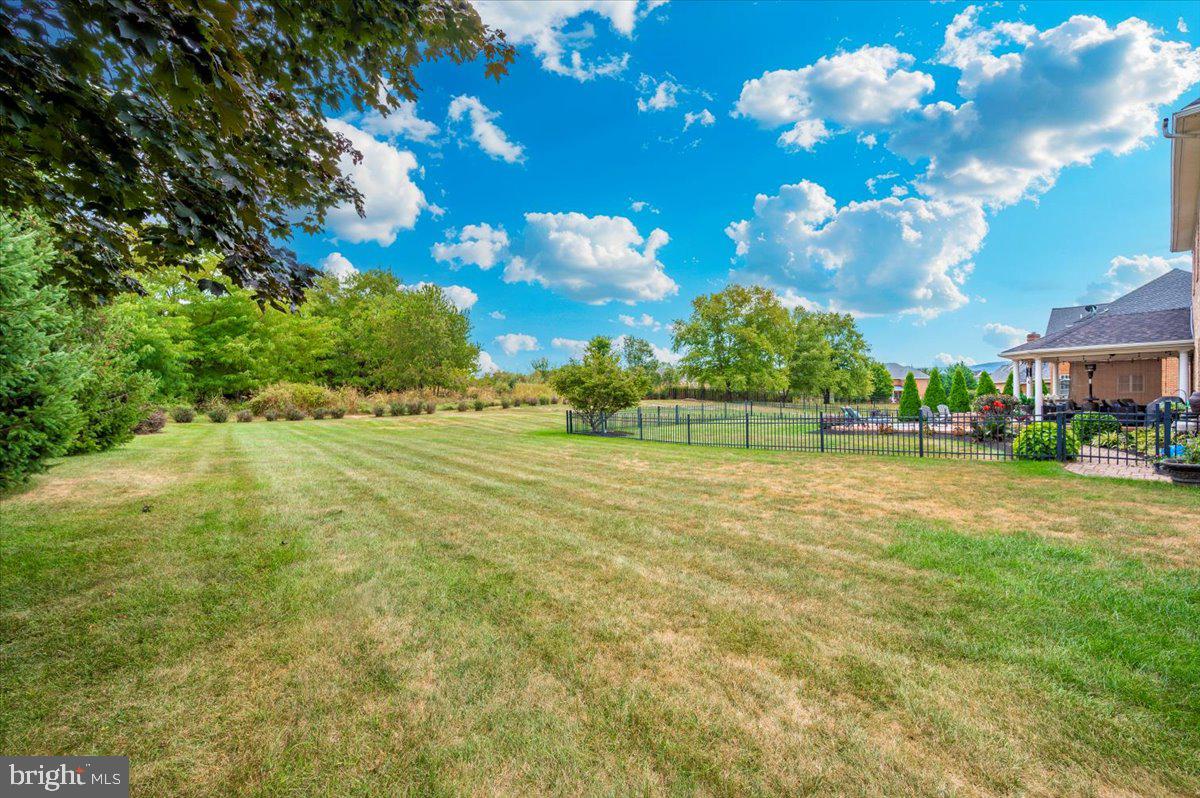 BLACK ROCK ESTATES - Residential