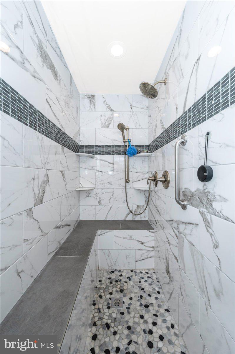 BLACK ROCK ESTATES - Residential