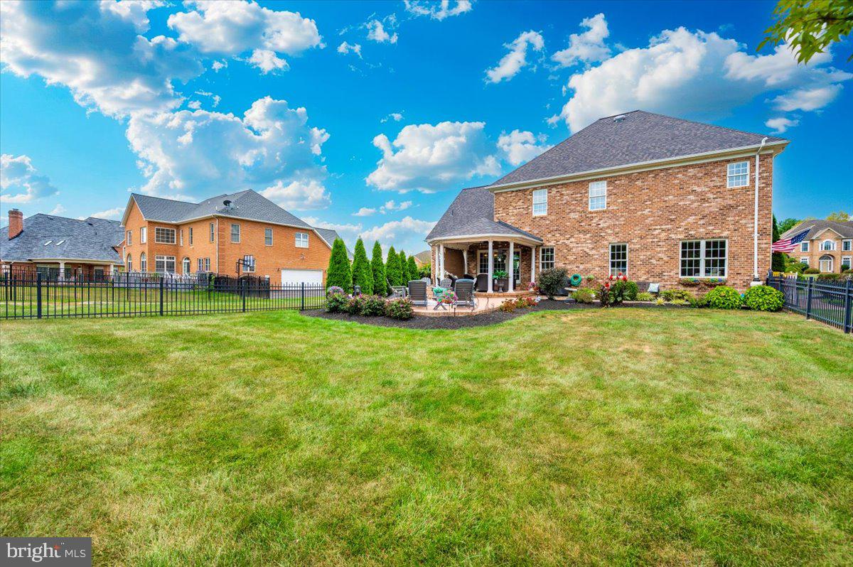 BLACK ROCK ESTATES - Residential