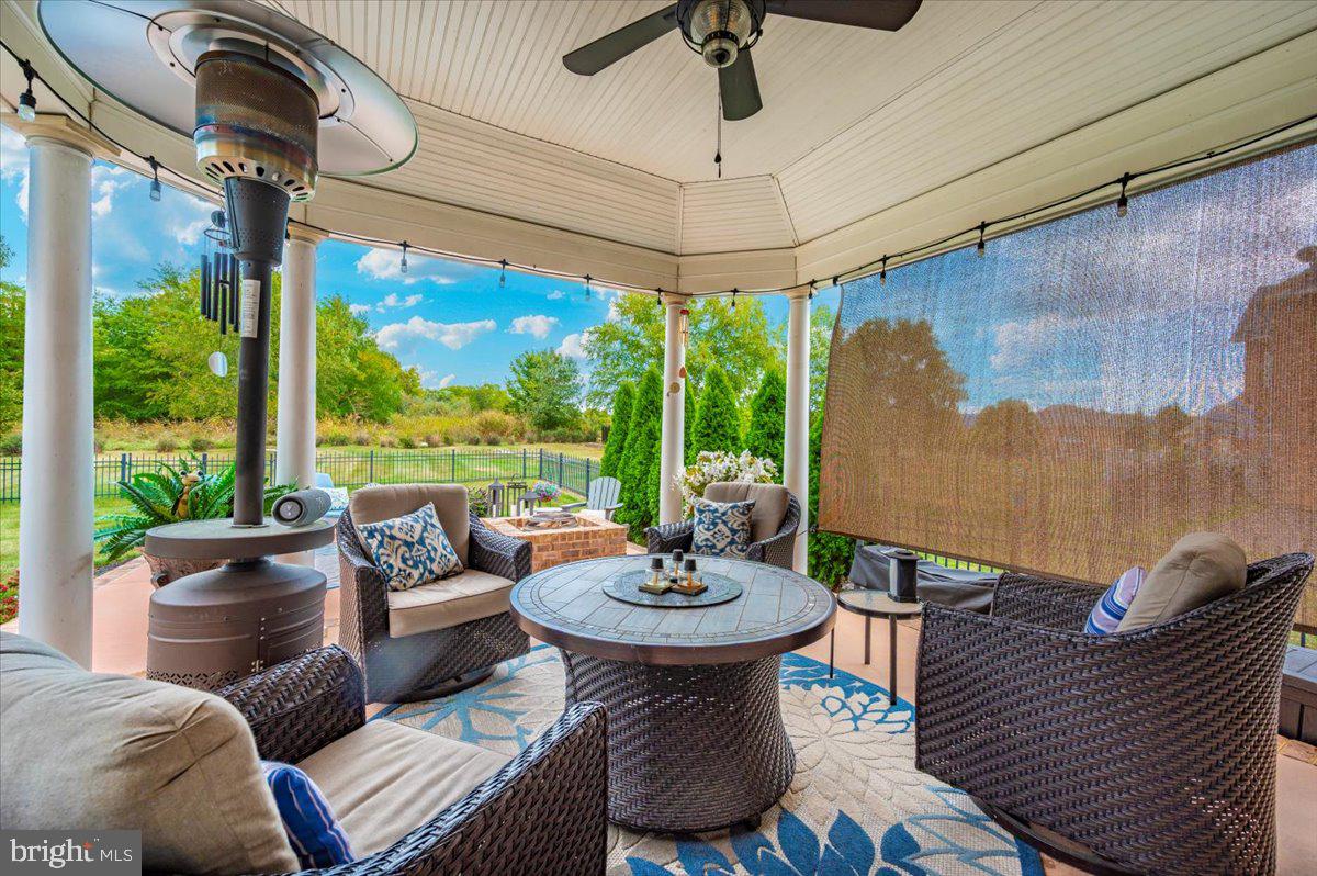 BLACK ROCK ESTATES - Residential