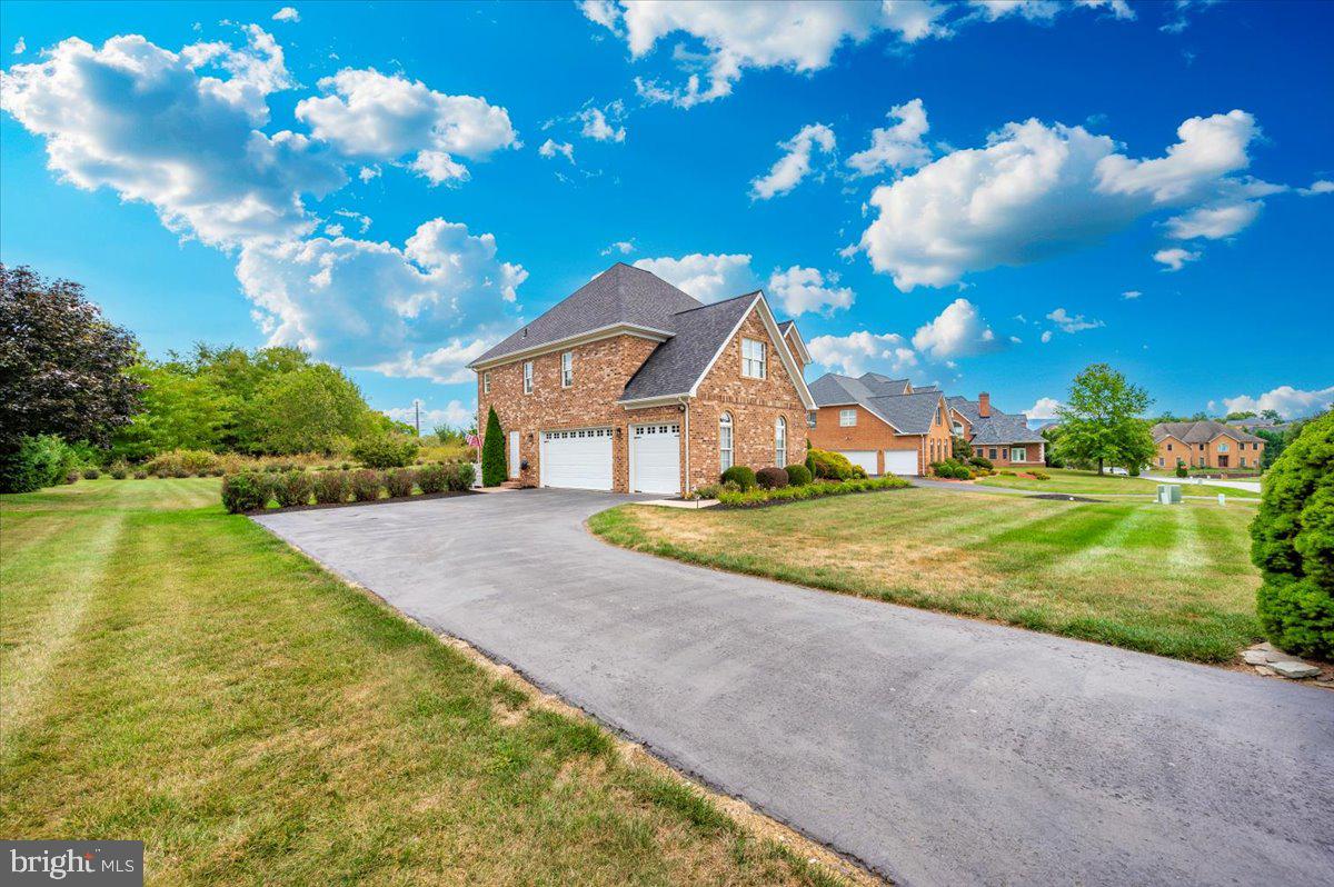 BLACK ROCK ESTATES - Residential