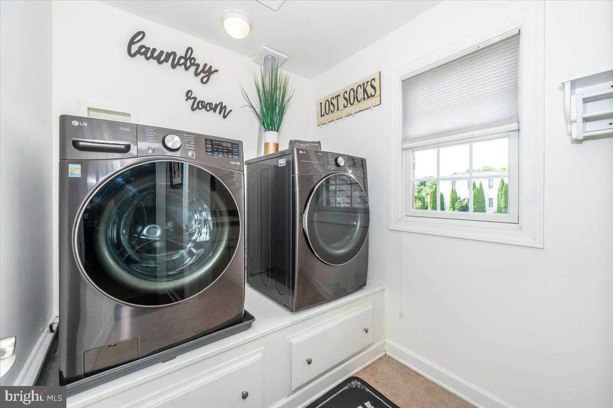 BLACK ROCK ESTATES - Residential