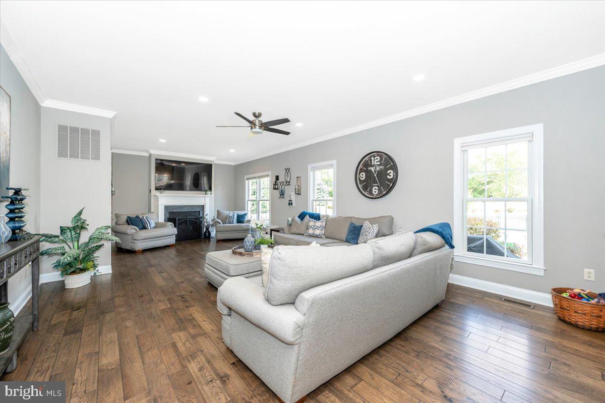 BLACK ROCK ESTATES - Residential