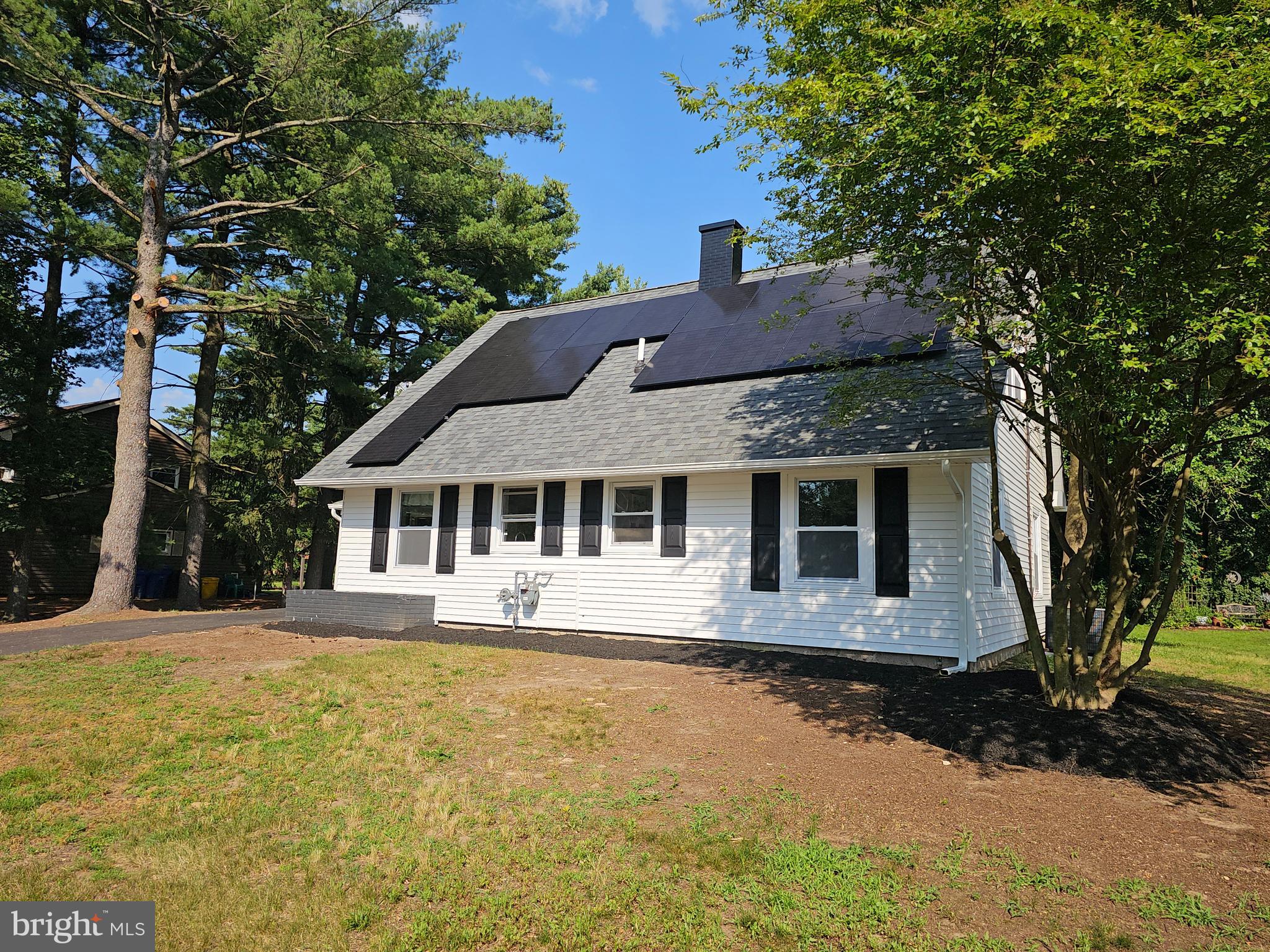 38 BRADFORD LANE