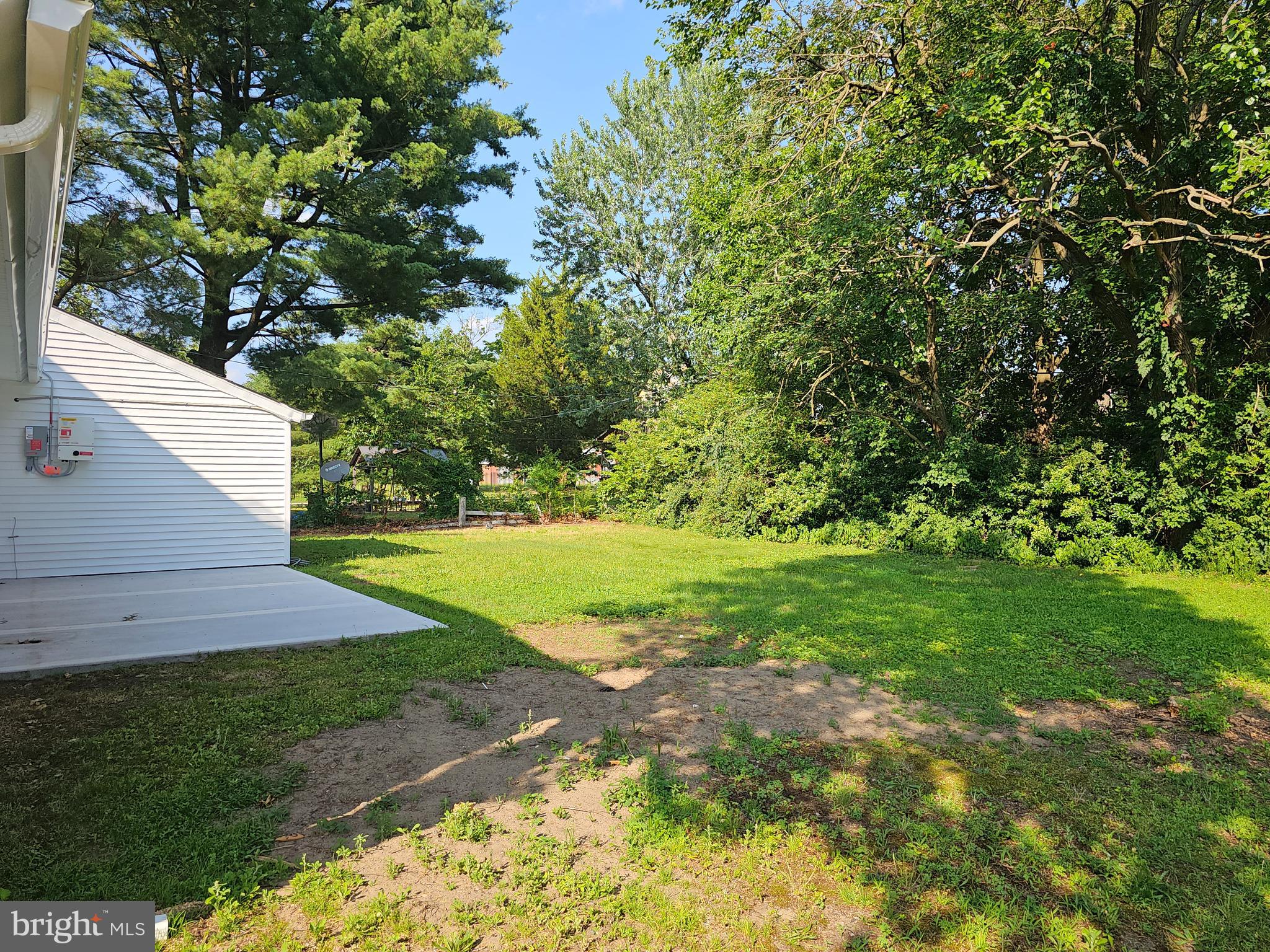 38 BRADFORD LANE