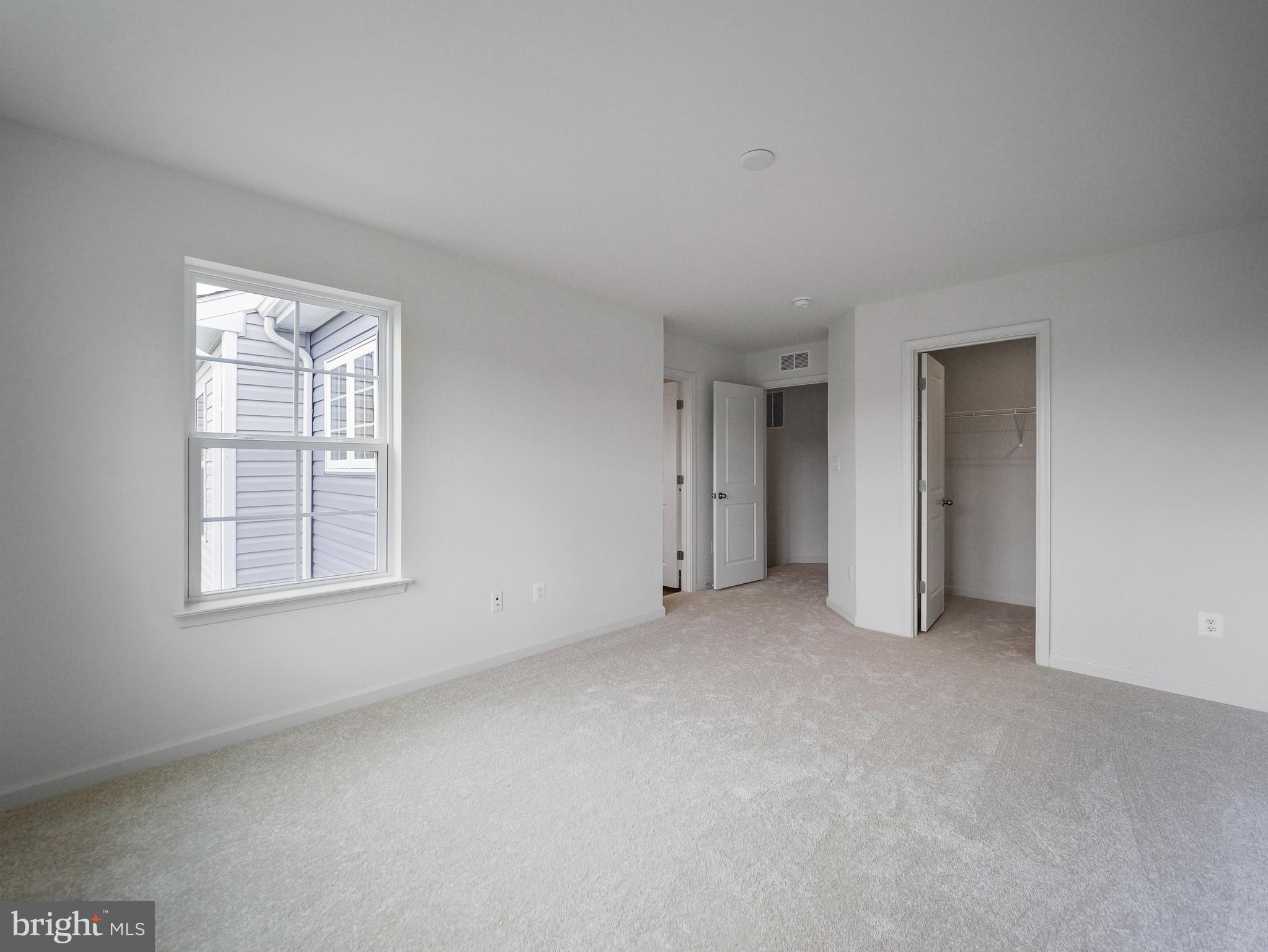 OVERLOOK AT RIVERSIDE TOWNHOMES - Residential Lease