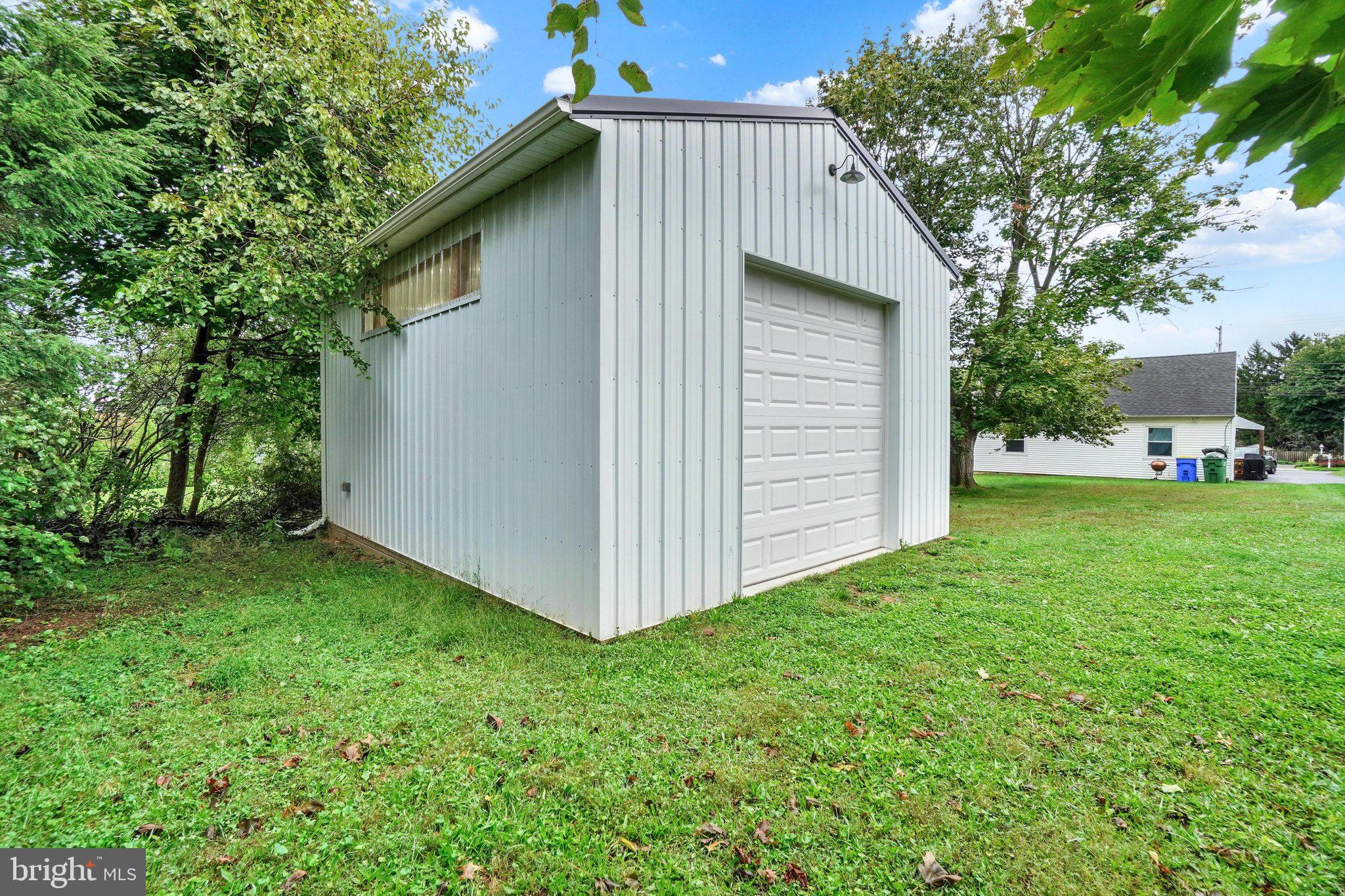 1820 POWDER MILL ROAD