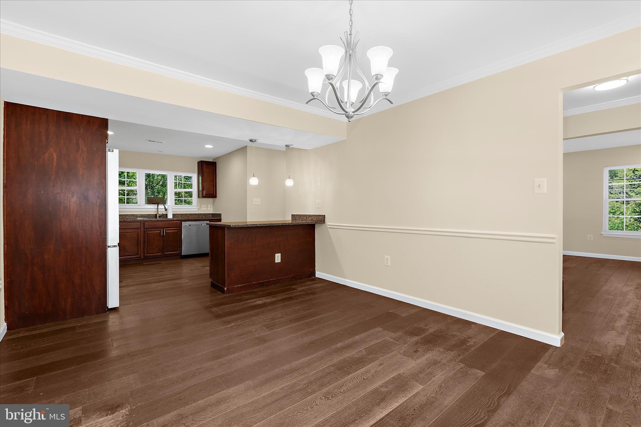 ST BARNABAS - Residential