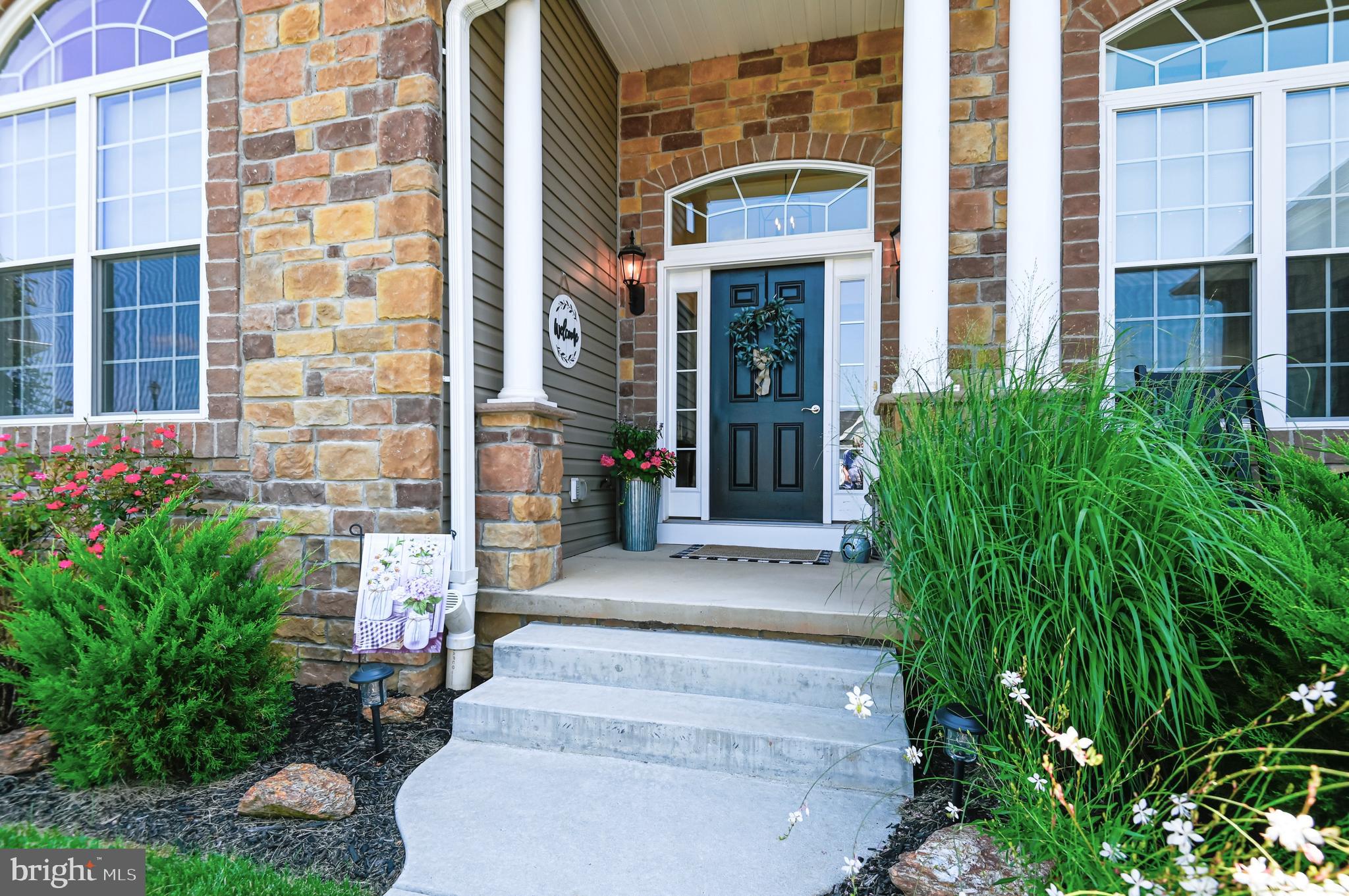 410 EDIE CIRCLE