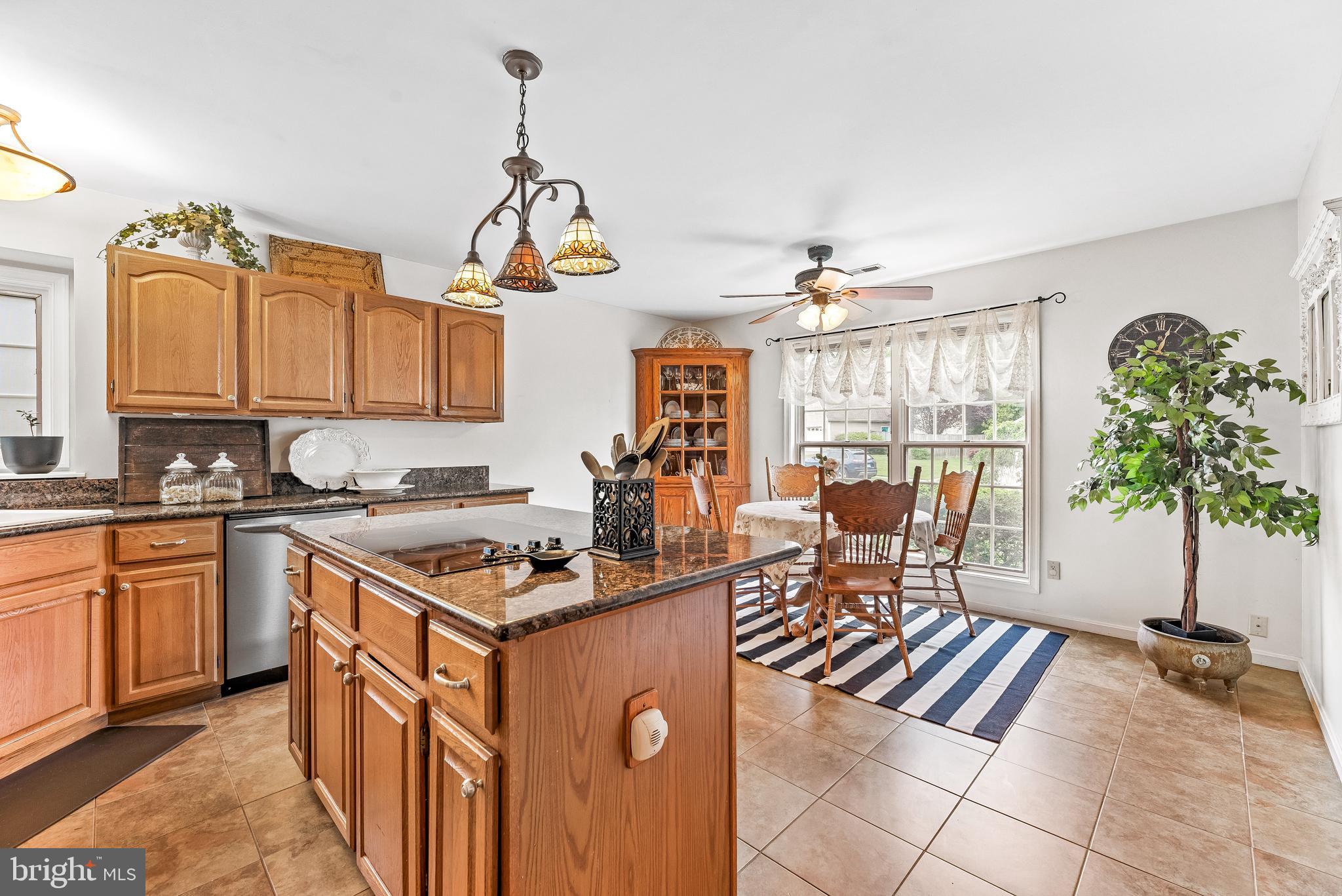 CEDAR COVE - Residential