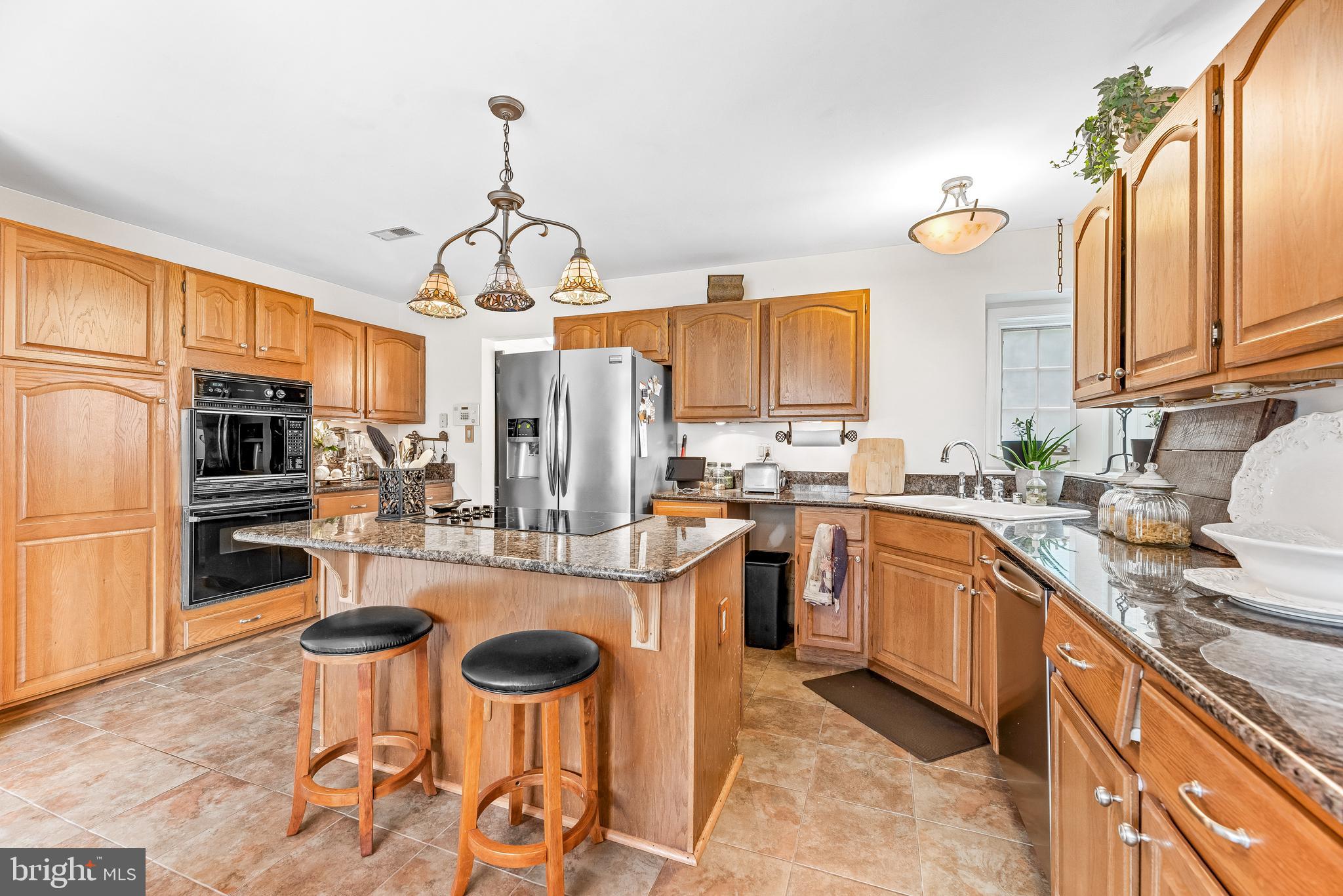 CEDAR COVE - Residential