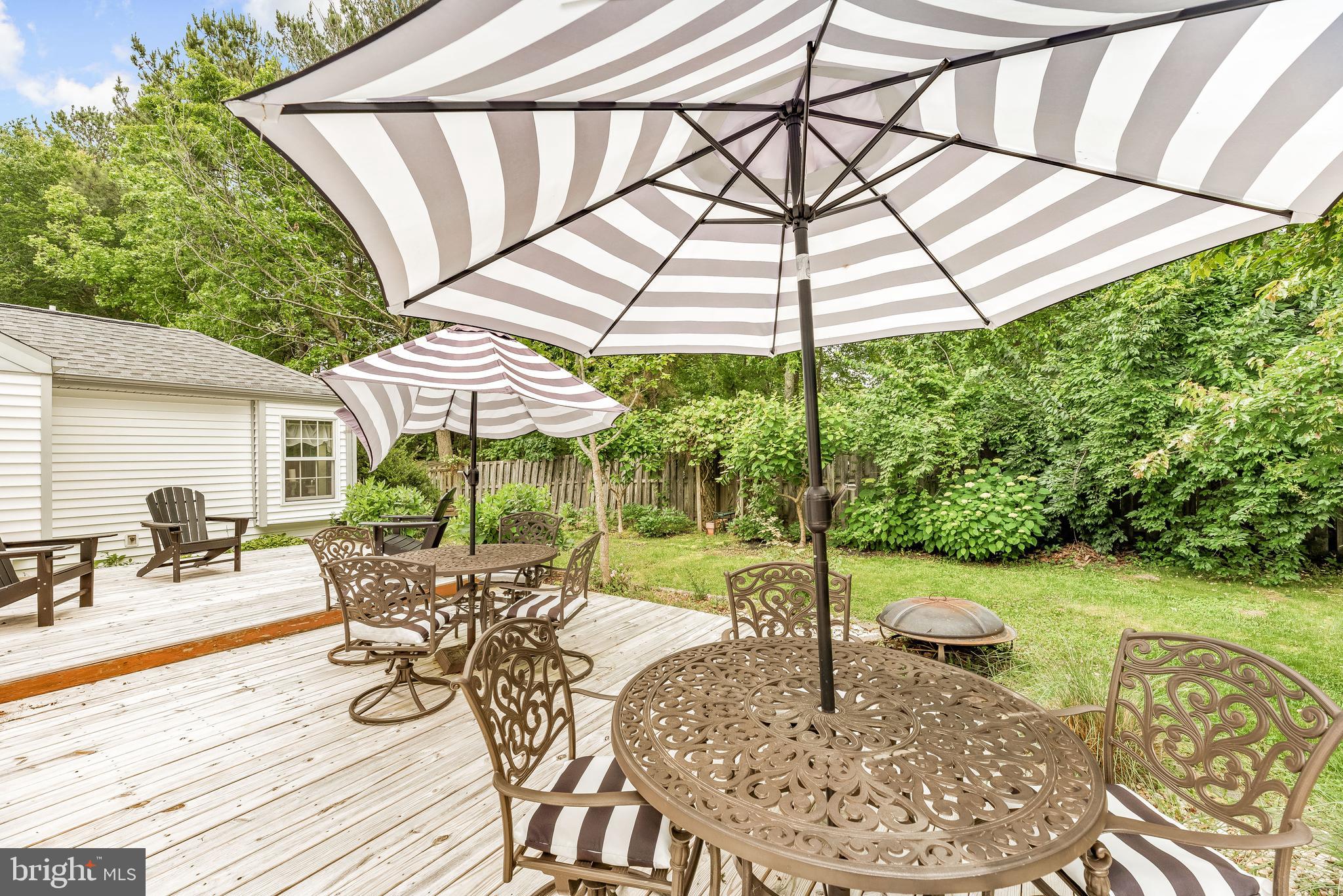 CEDAR COVE - Residential