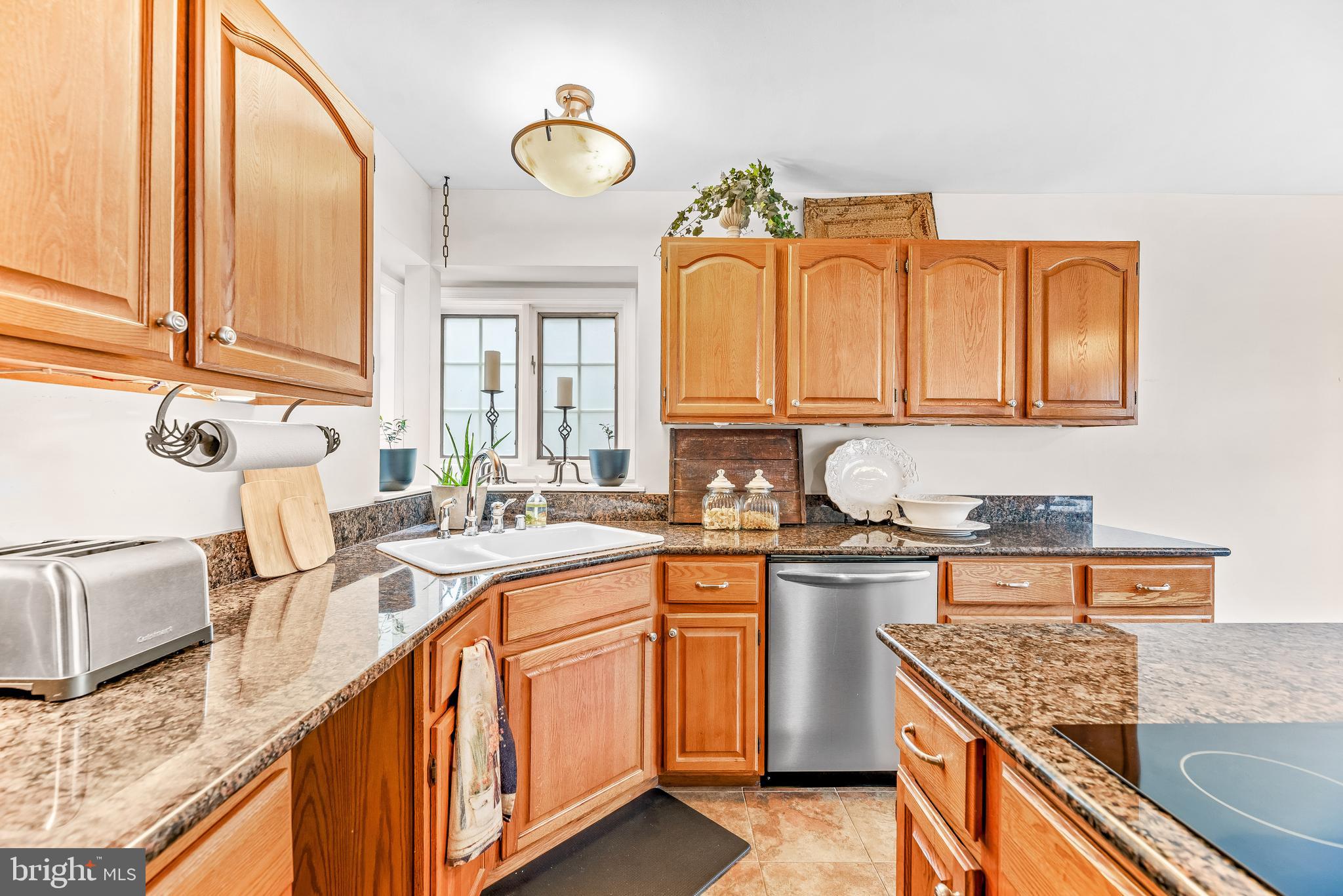 CEDAR COVE - Residential