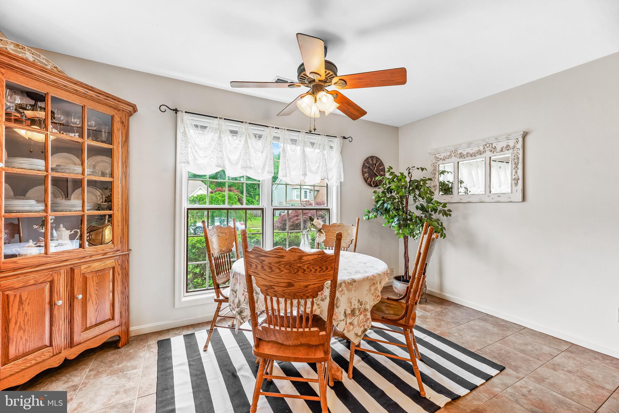 CEDAR COVE - Residential