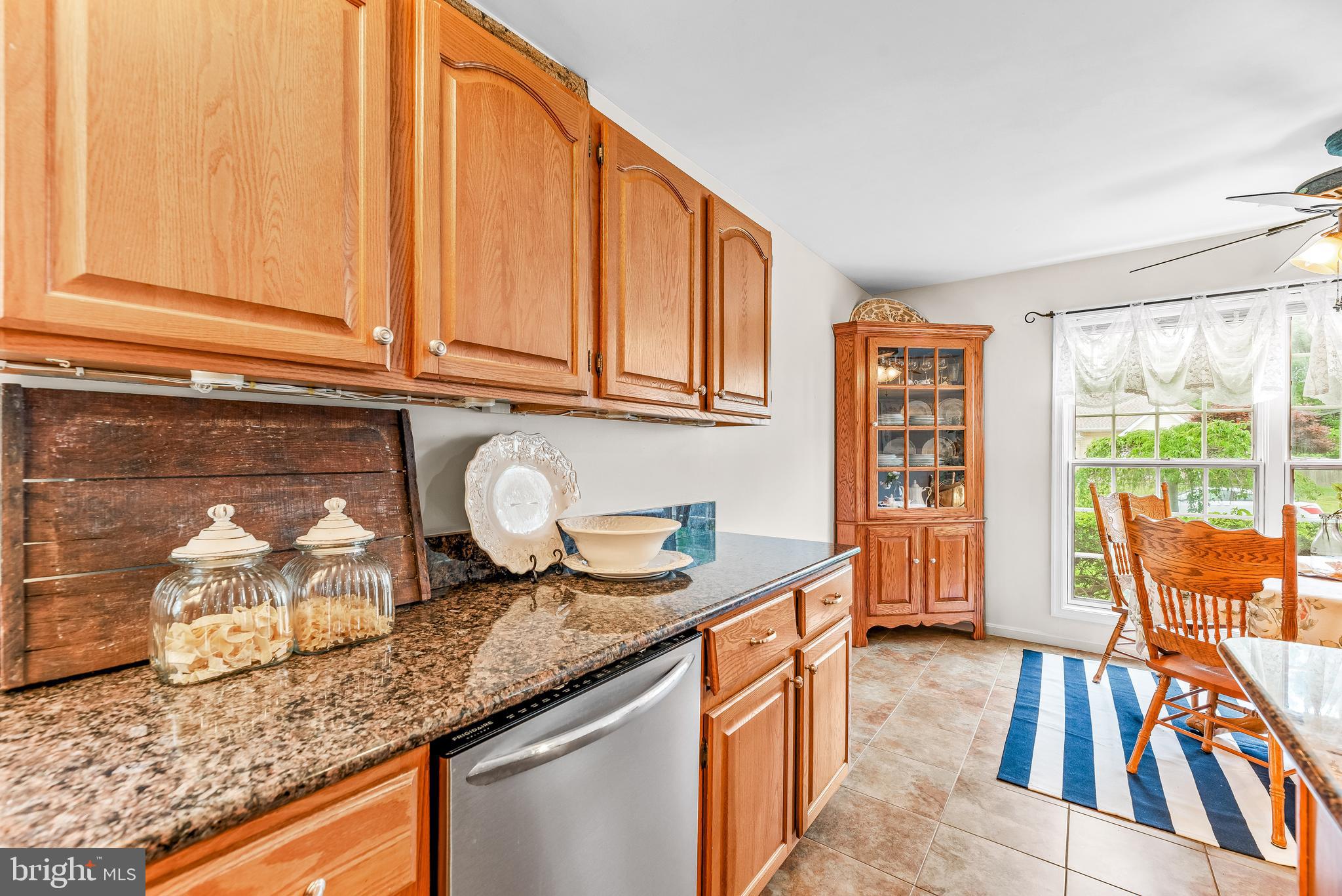 CEDAR COVE - Residential