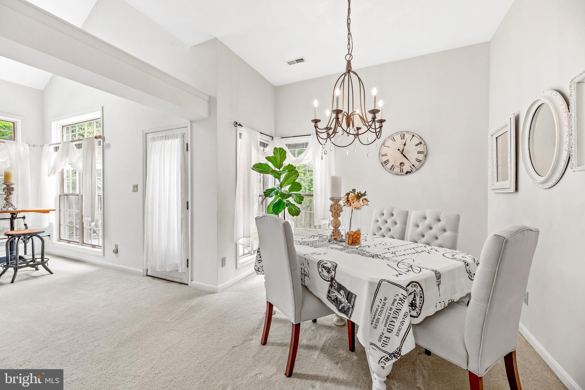 CEDAR COVE - Residential