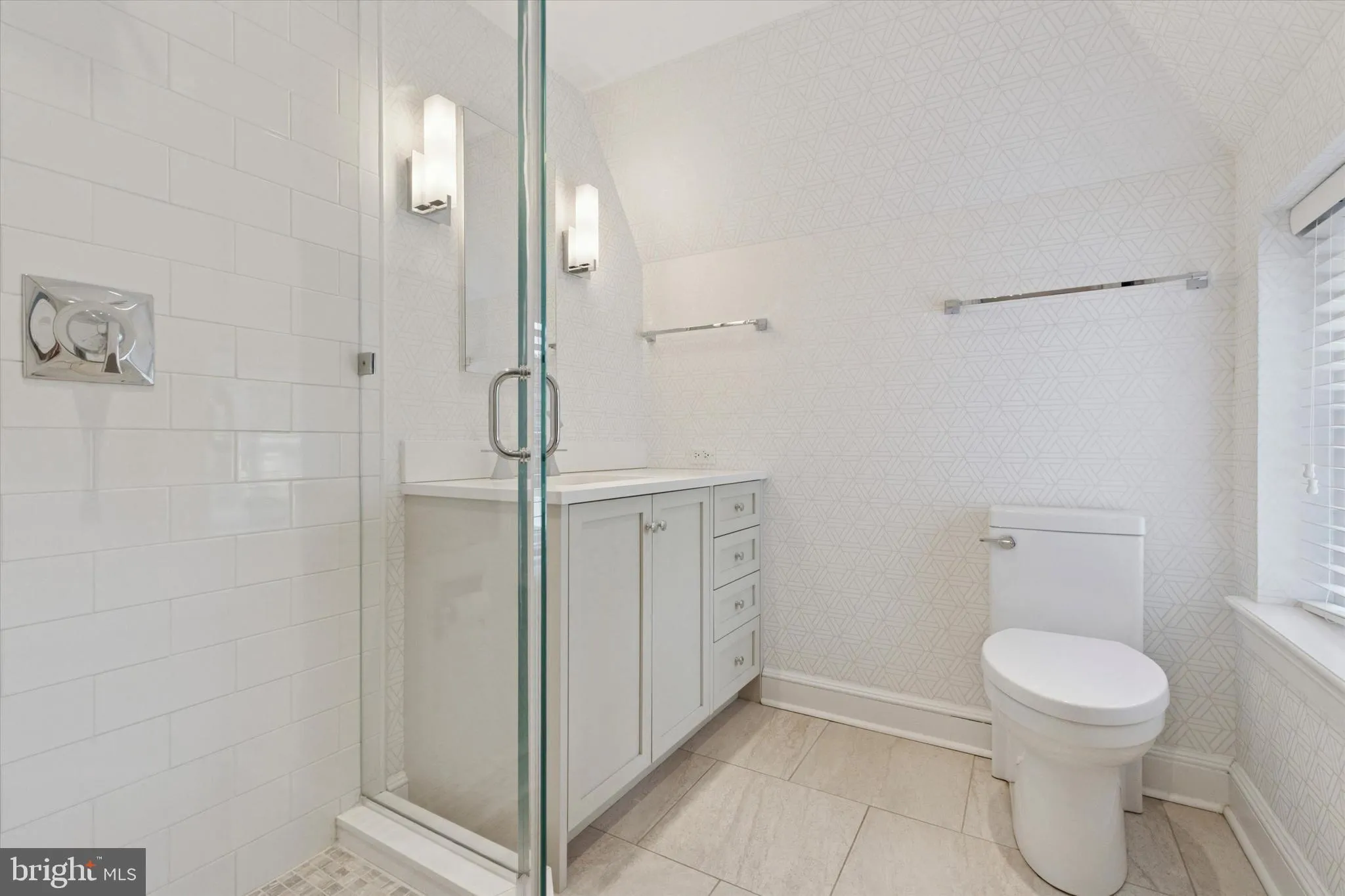 Wyndmoor, Pennsylvania 19038, United States, 3 Bedrooms Bedrooms, ,4 BathroomsBathrooms,Residential,Pending,203588