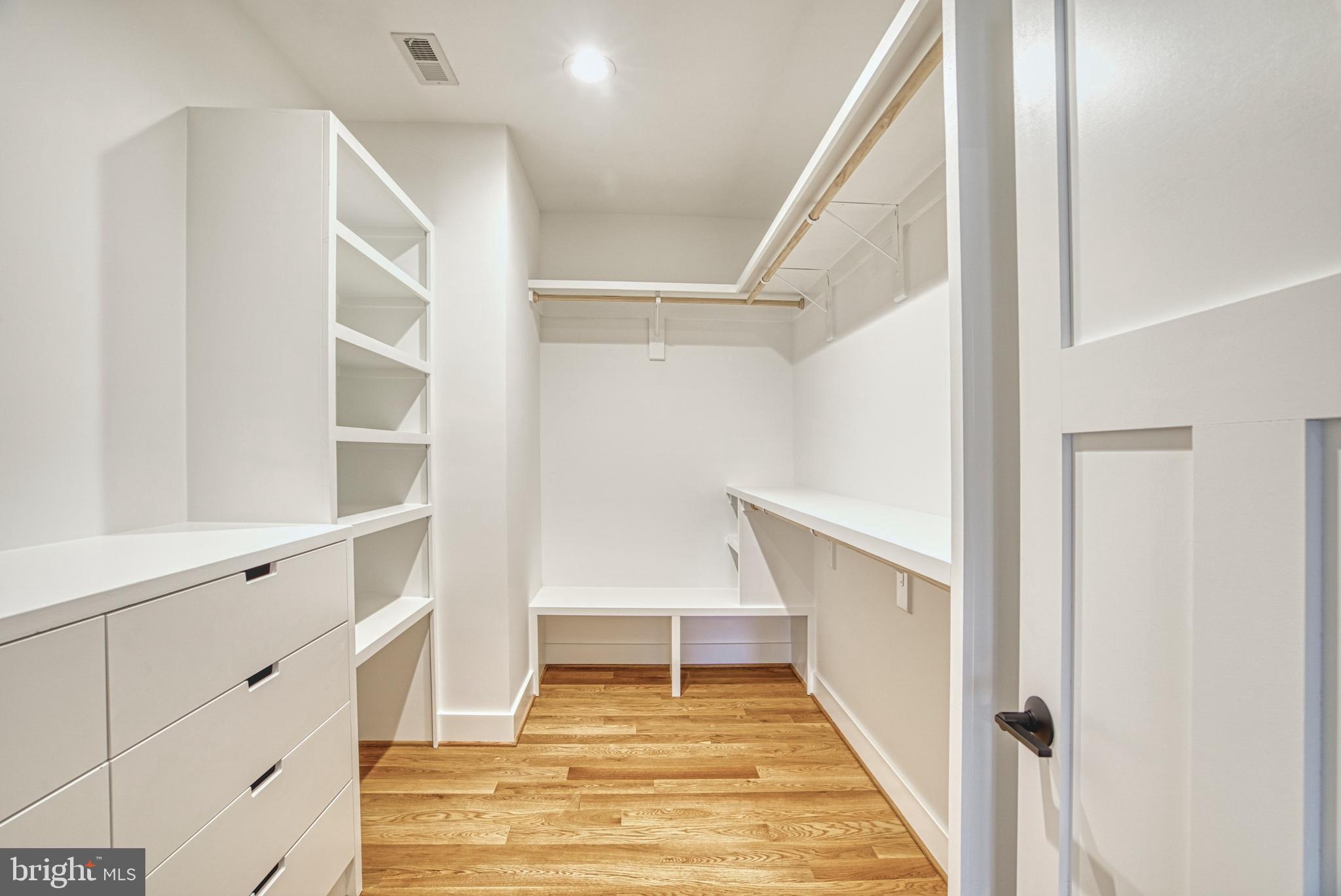 FALLVIEW - Residential