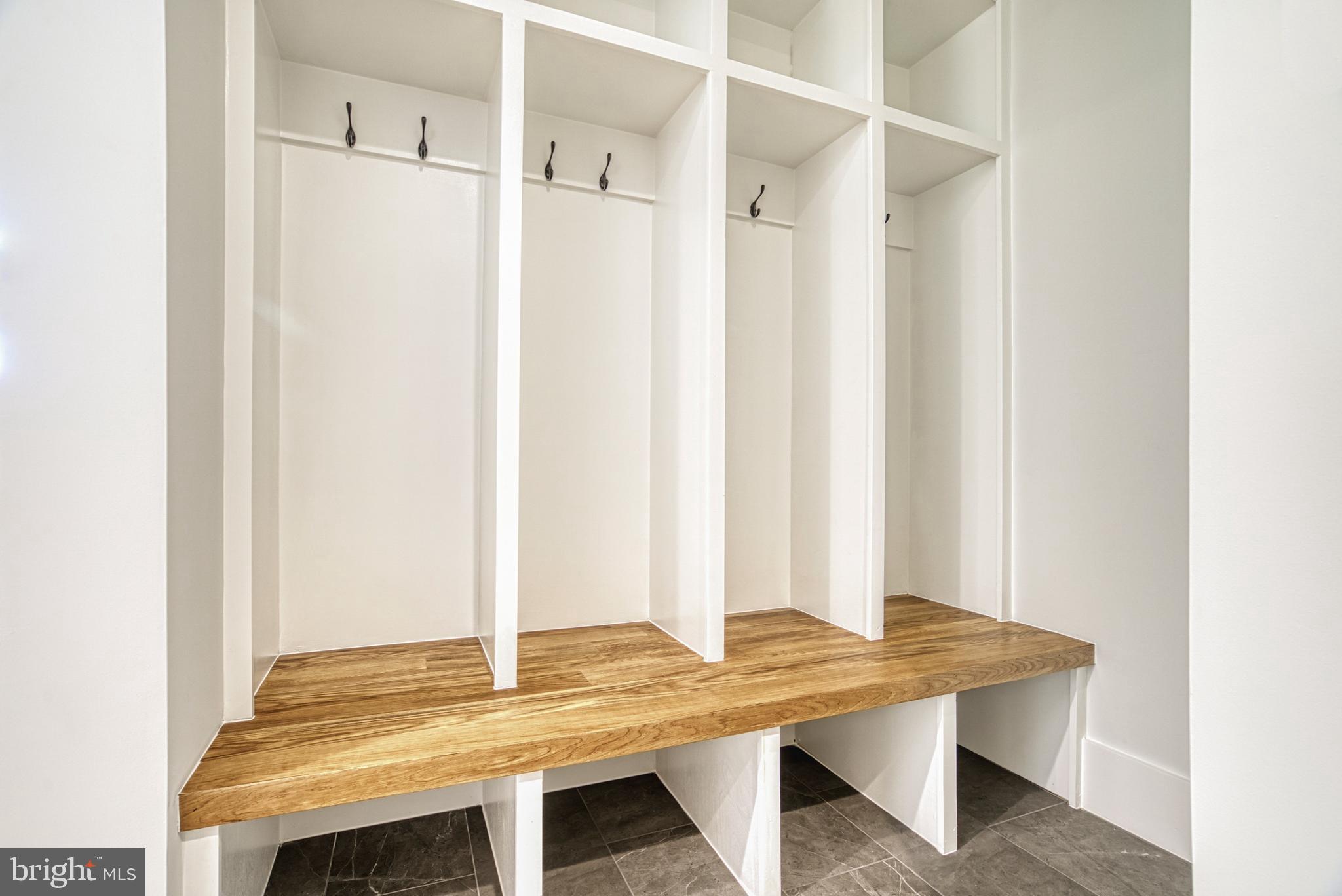 FALLVIEW - Residential