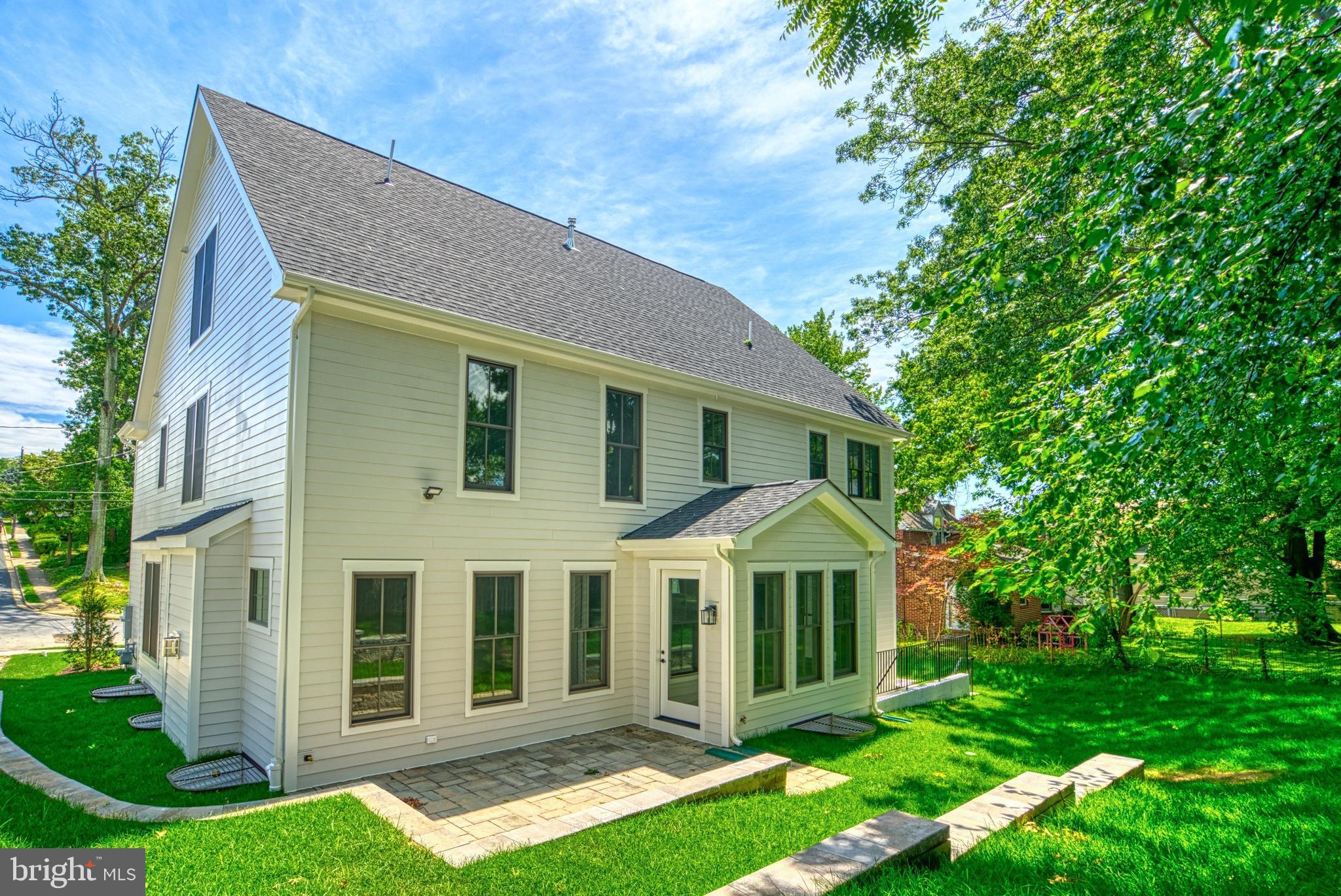 FALLVIEW - Residential