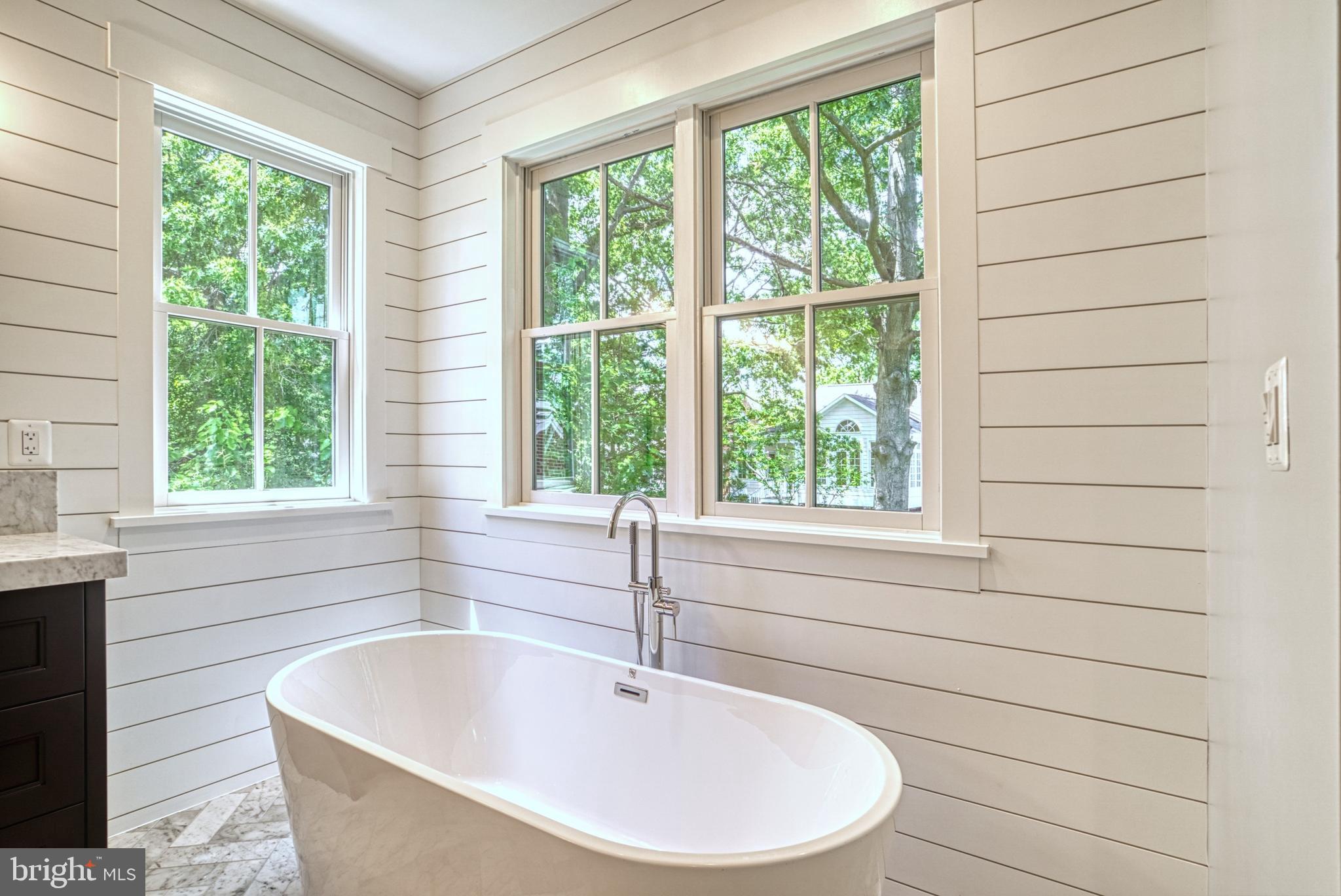 FALLVIEW - Residential