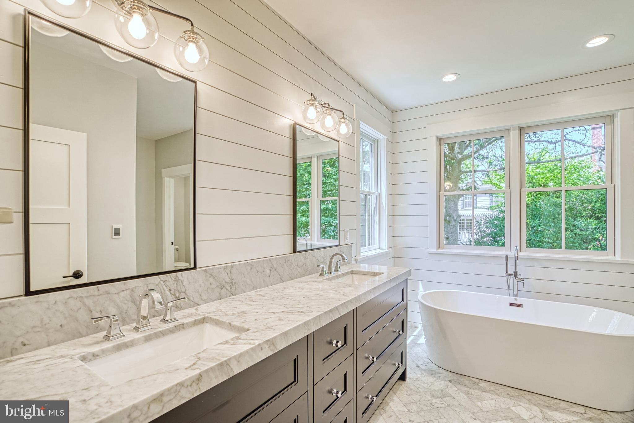 FALLVIEW - Residential