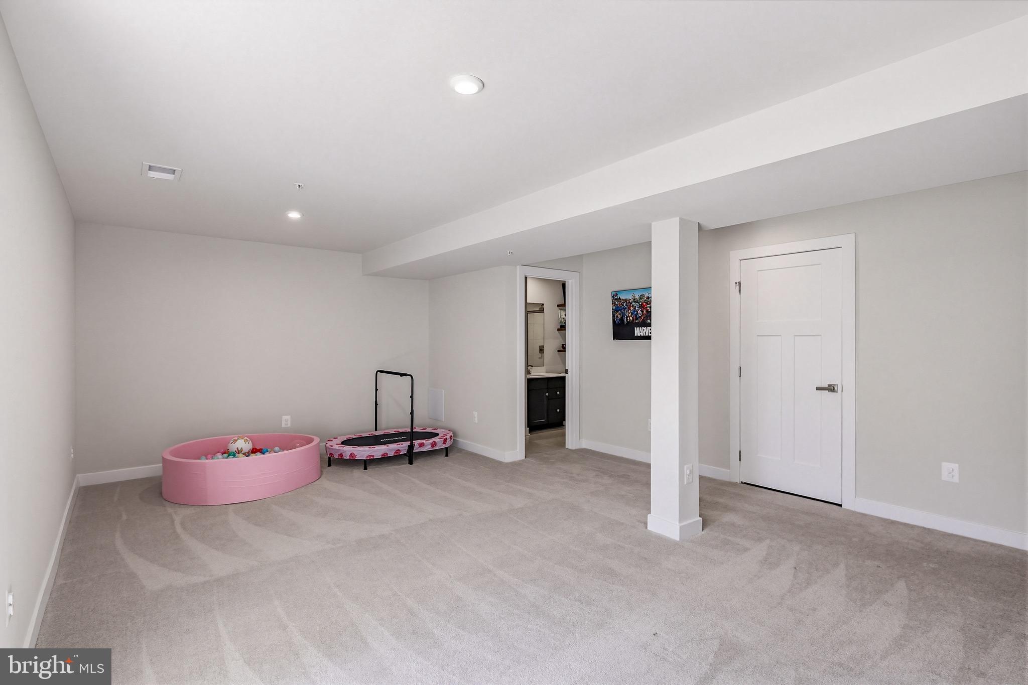 TWO RIVERS - Residential