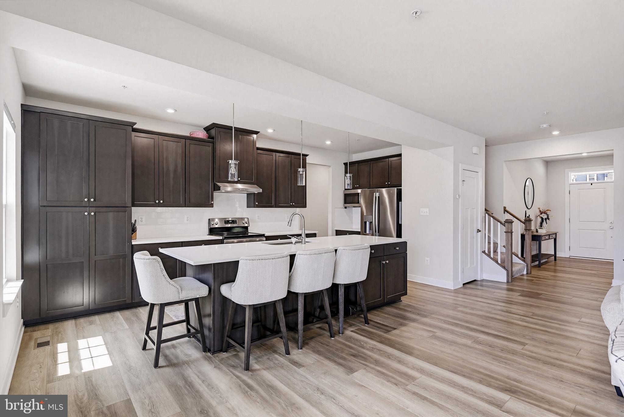 TWO RIVERS - Residential