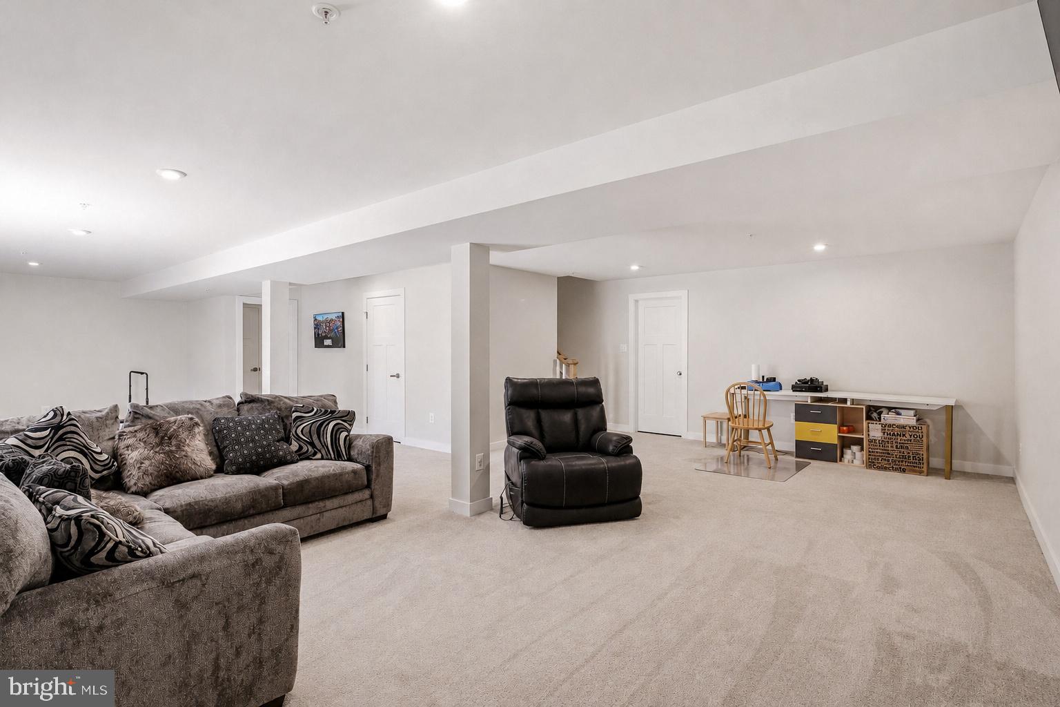 TWO RIVERS - Residential