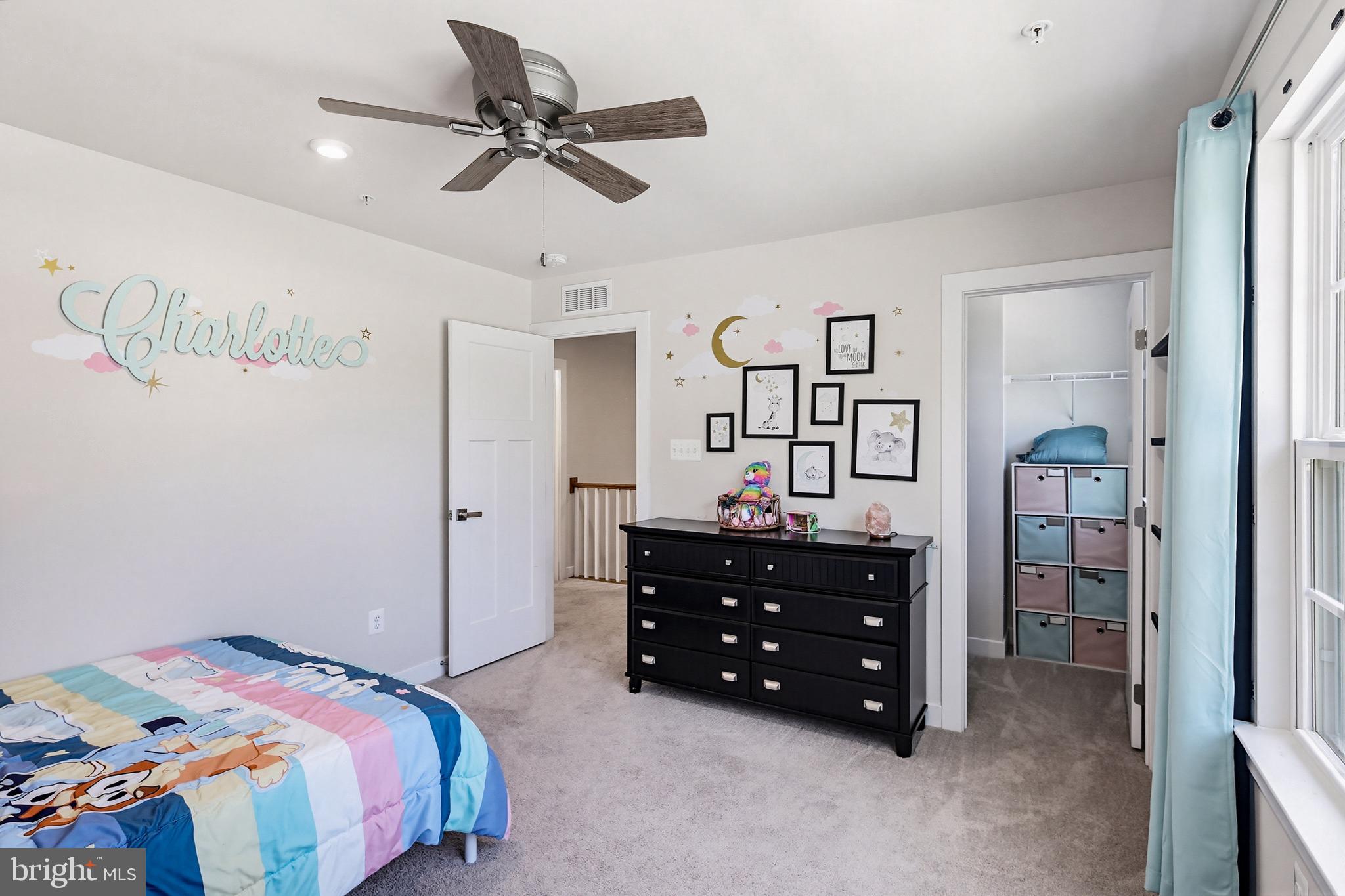 TWO RIVERS - Residential