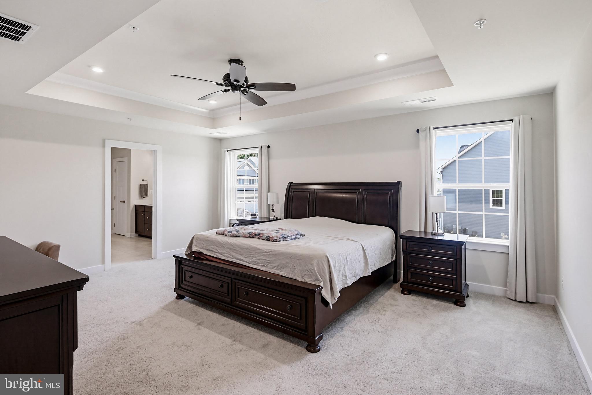 TWO RIVERS - Residential