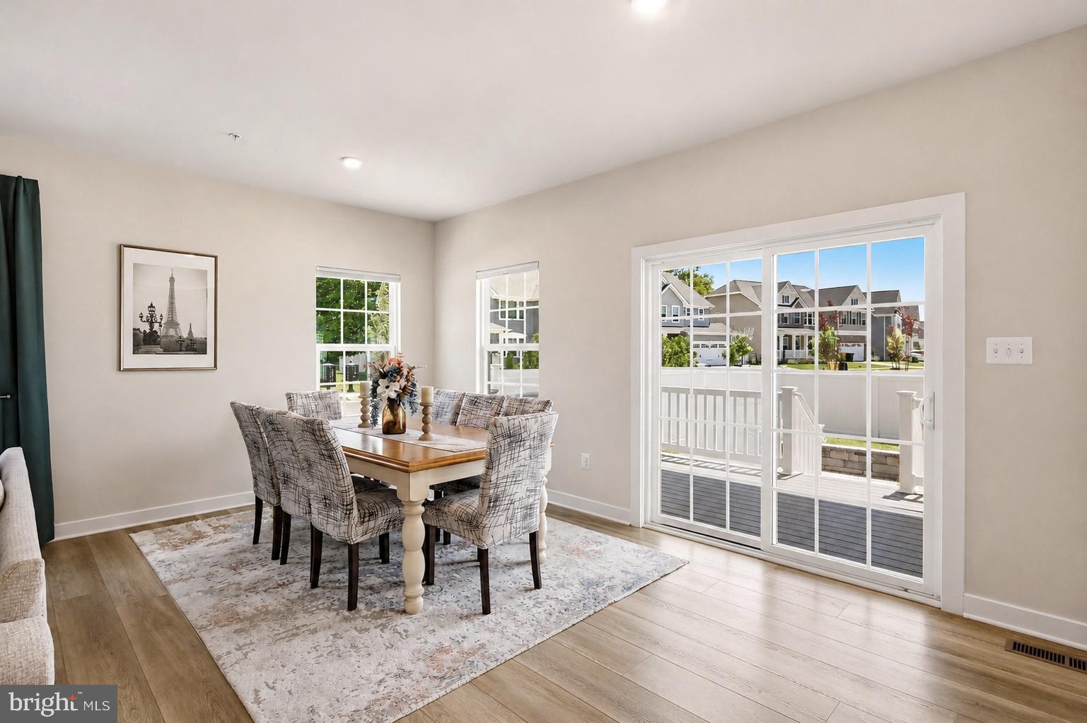 TWO RIVERS - Residential