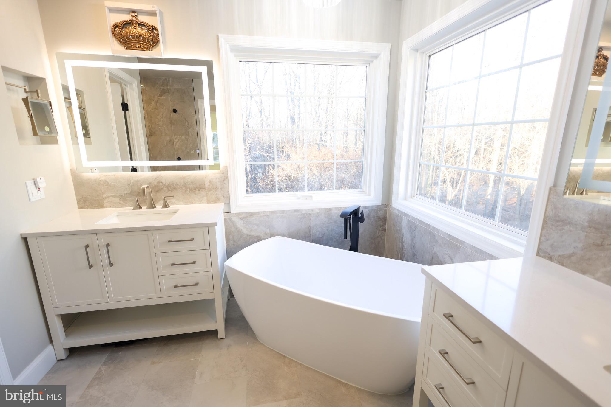 HORIZON HILLS - Residential