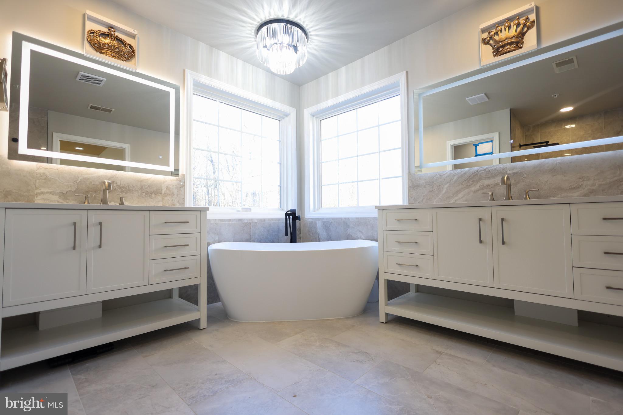 HORIZON HILLS - Residential