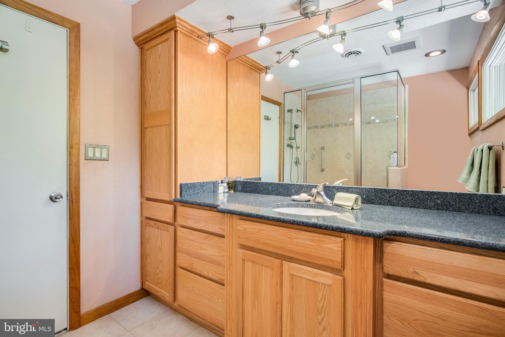 SAEFERN - Residential