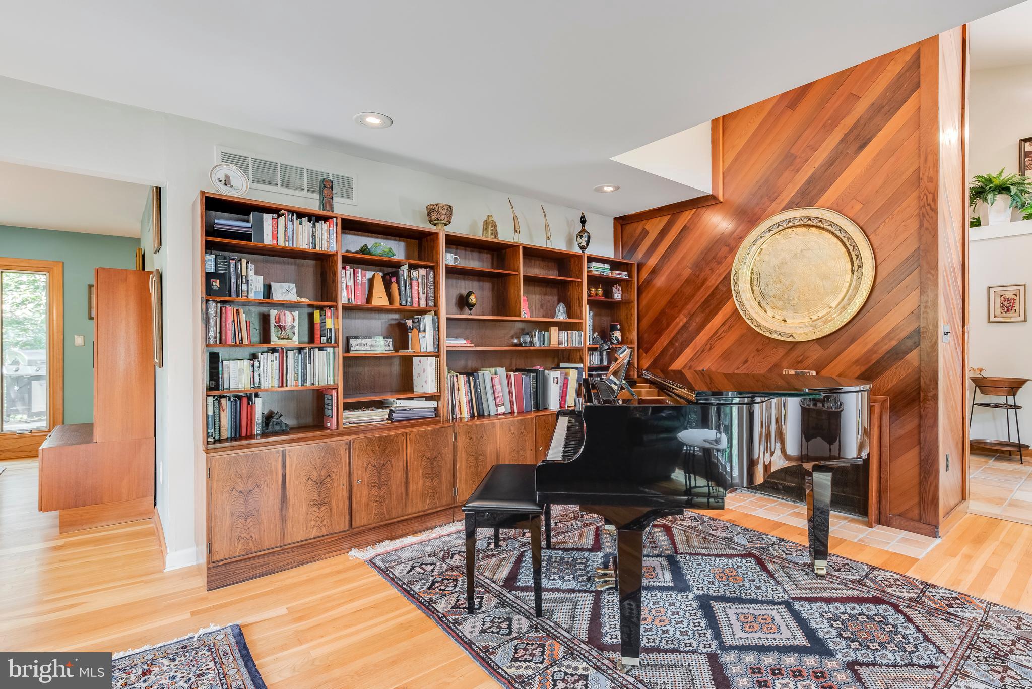 SAEFERN - Residential