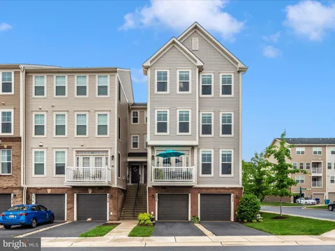 5920 Forum Square Unit ., Frederick, MD MLS: MDFR2064472