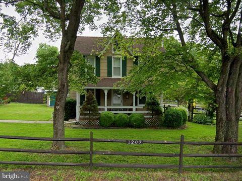 Photo of 1207 Joppa Road, JOPPA, MD 21085 (MLS # MDHR2048944) Photo of 1207 Joppa Road, JOPPA, MD 21085 (MLS # MDHR2048944)