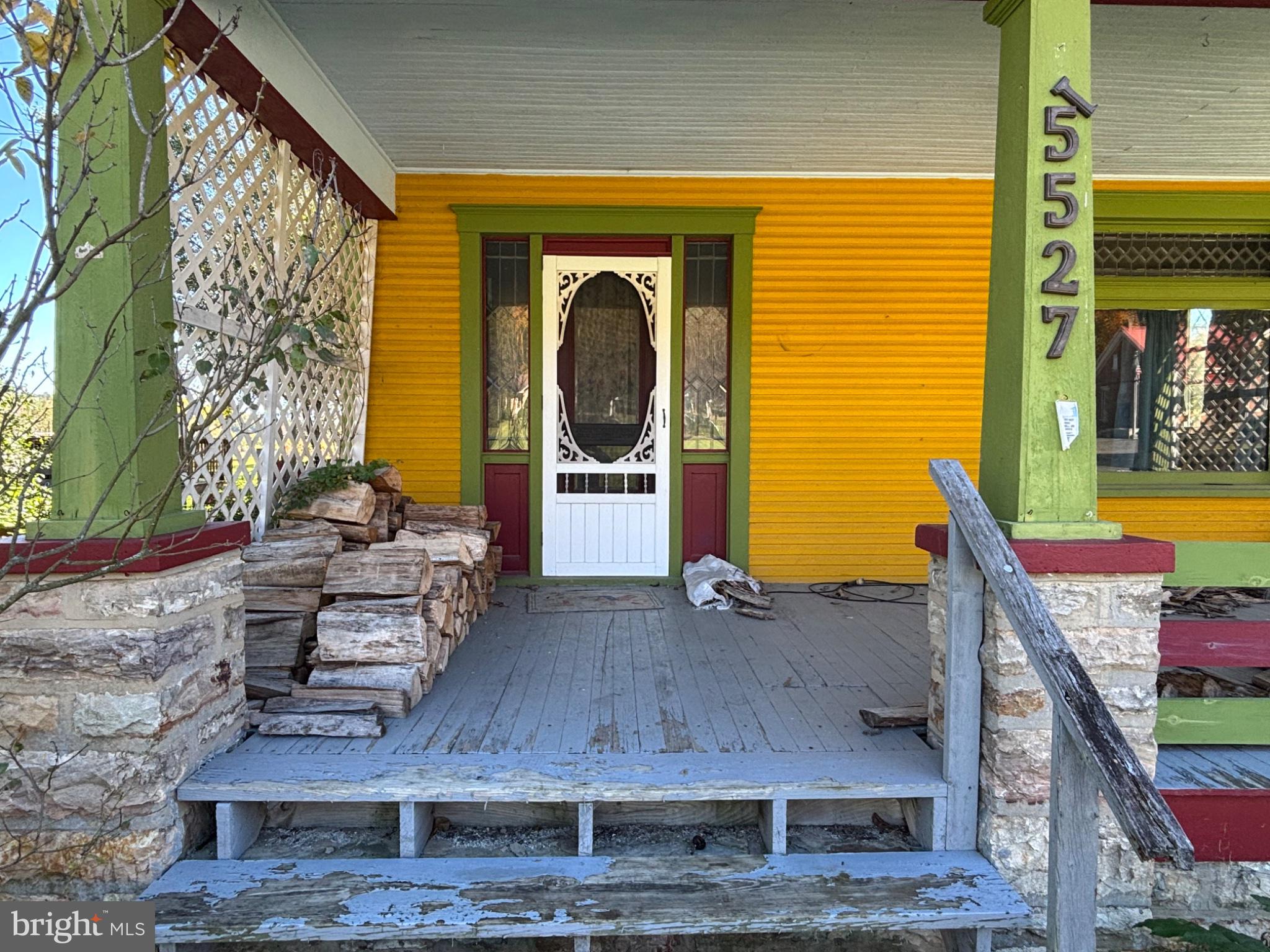 15527 RAYSTOWN ROAD