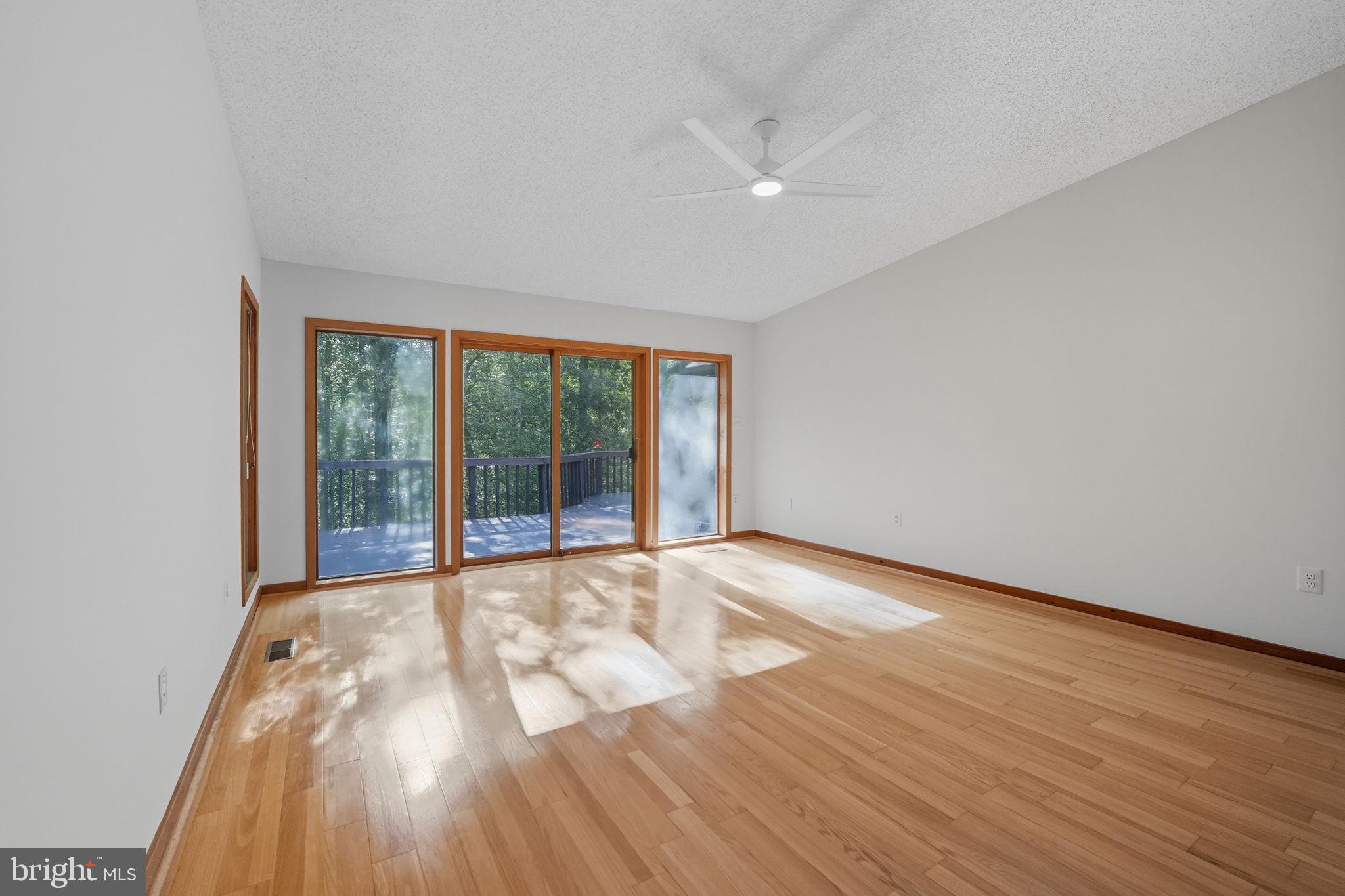 OCCOQUAN FOREST - Residential