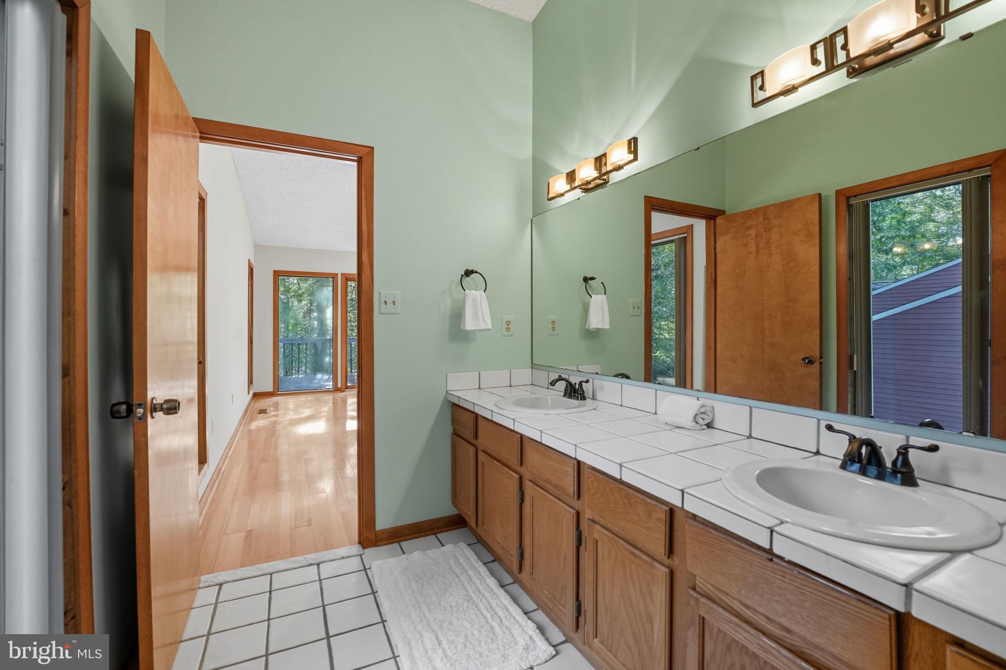 OCCOQUAN FOREST - Residential