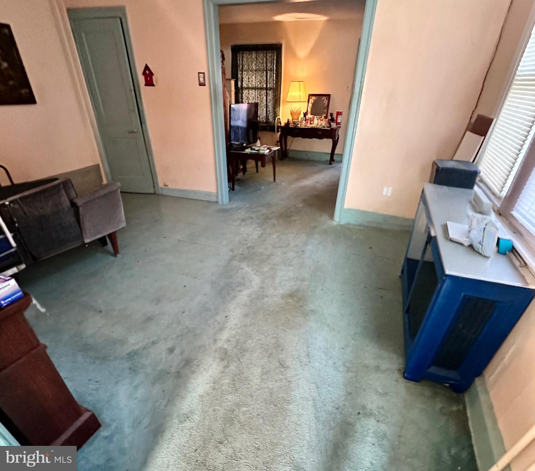 FOX CHASE - Residential