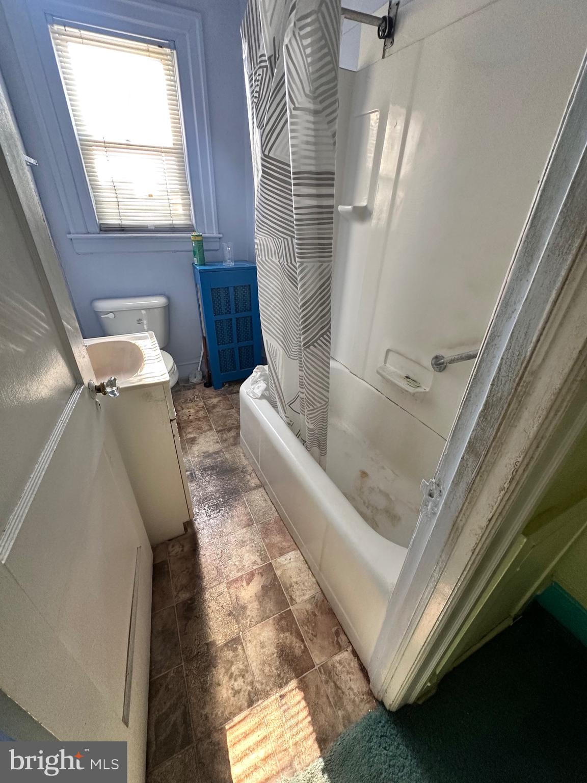 FOX CHASE - Residential