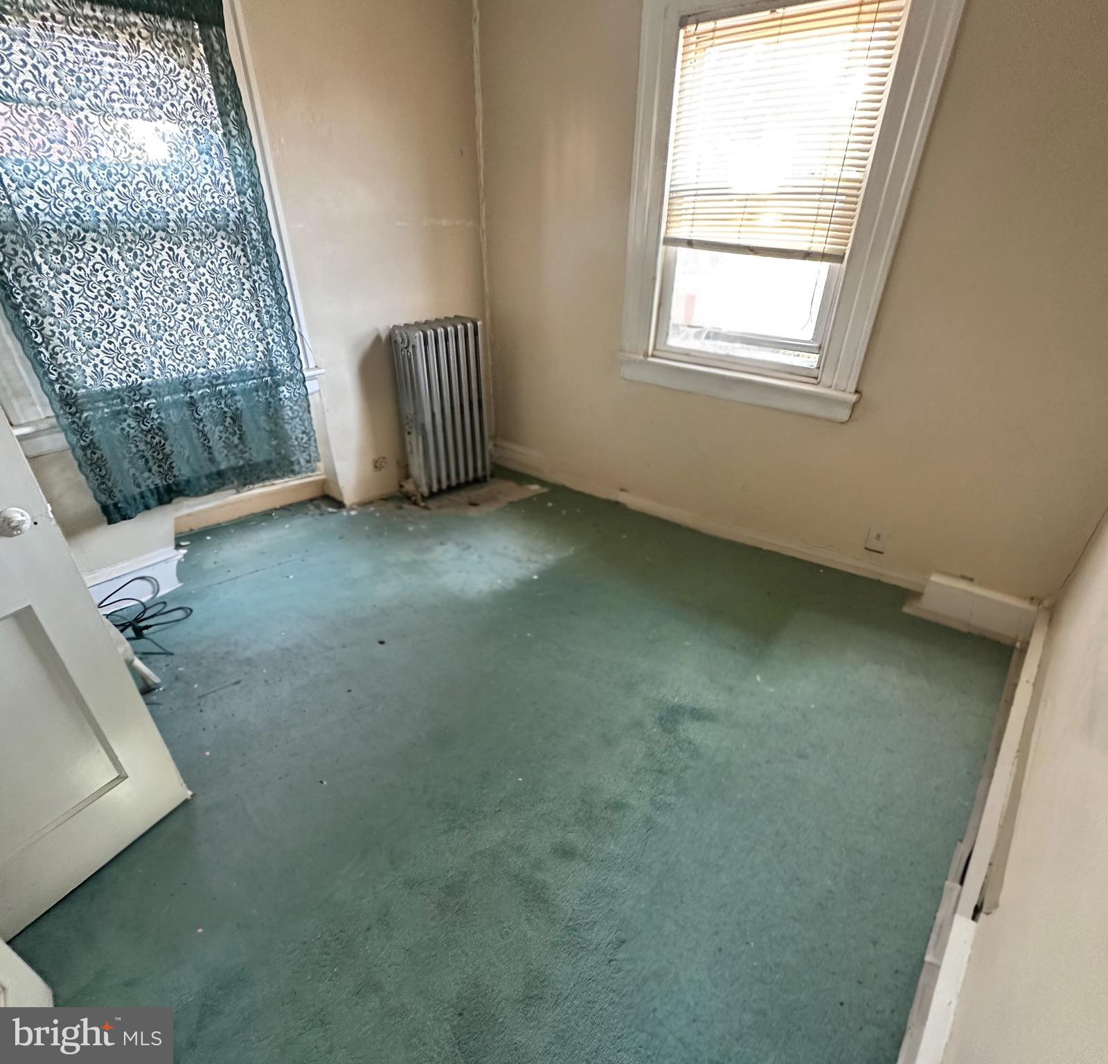 FOX CHASE - Residential