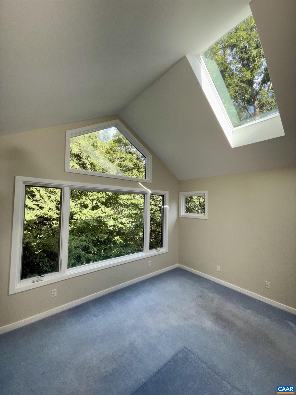 DUNLORA - Residential