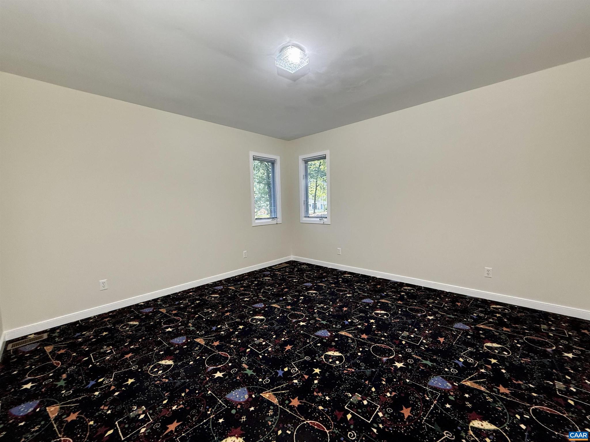 DUNLORA - Residential