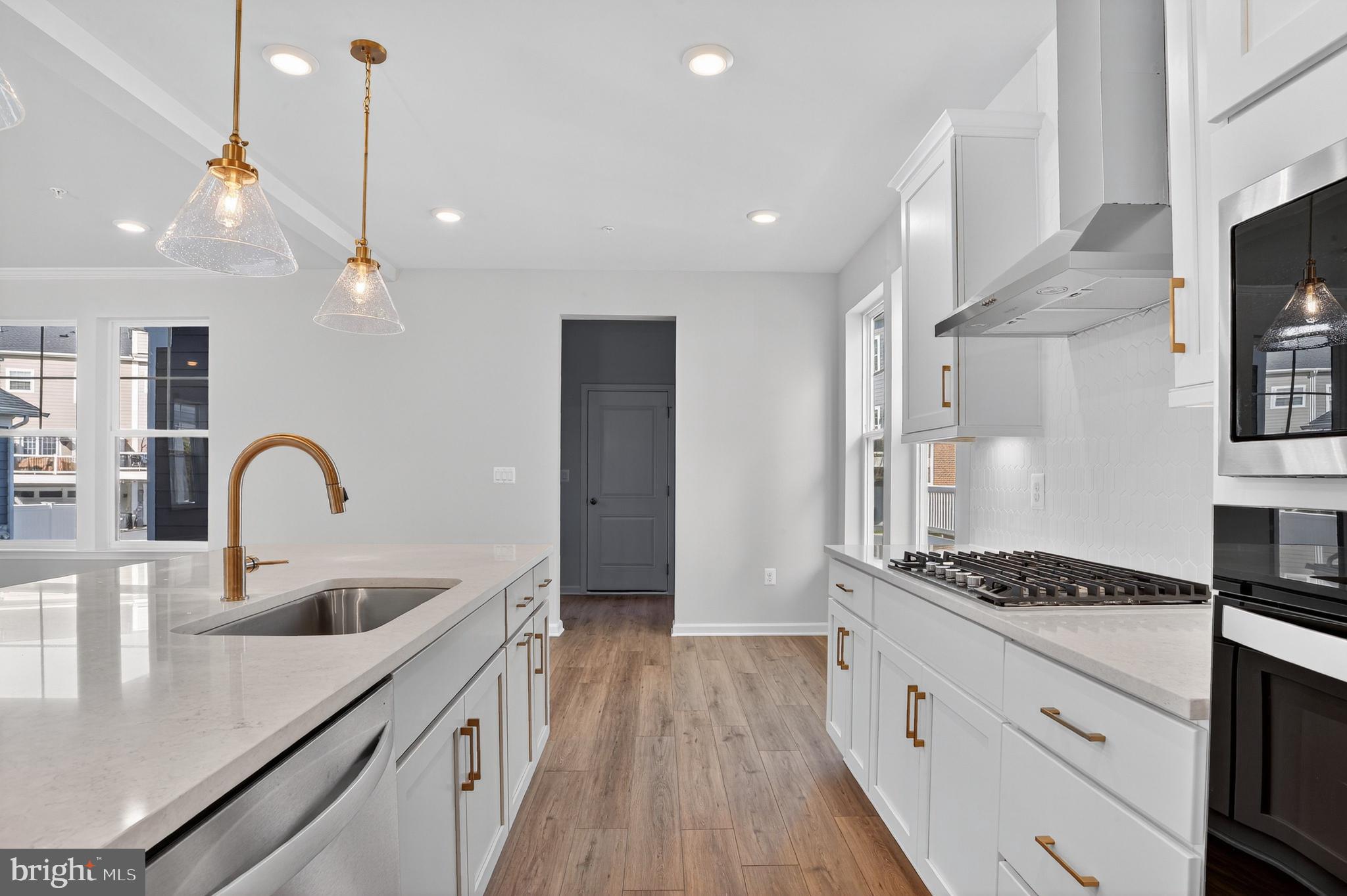 GREENLEIGH AT CROSSROADS - Residential