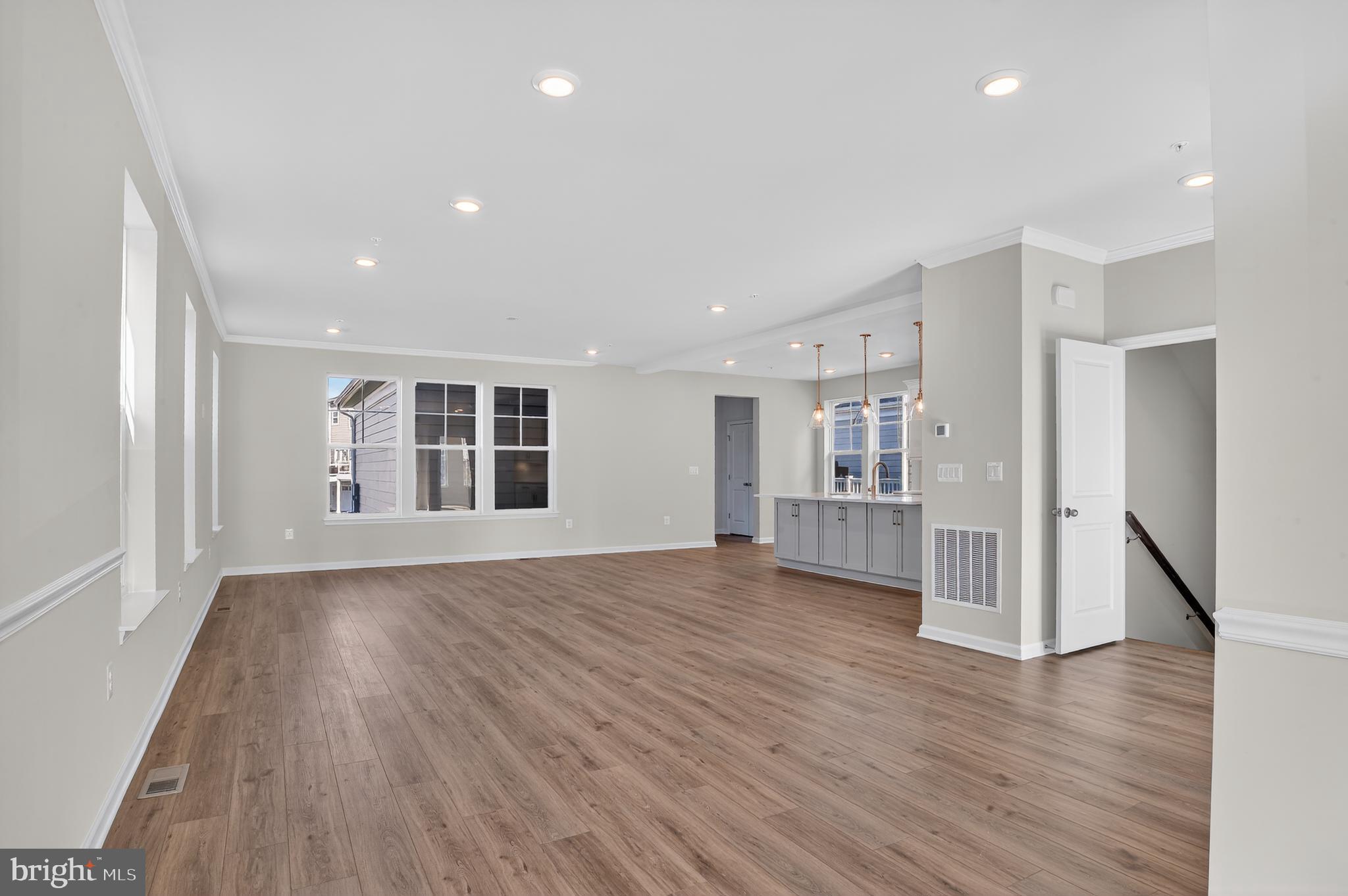 GREENLEIGH AT CROSSROADS - Residential