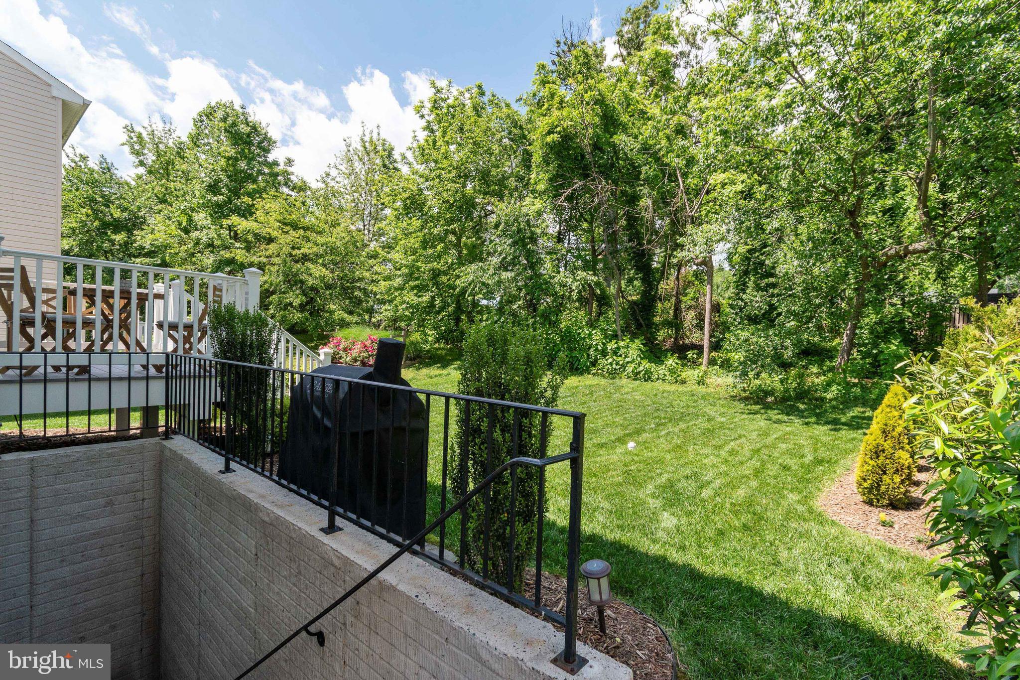 CRAWFORDS KNOLL - Residential