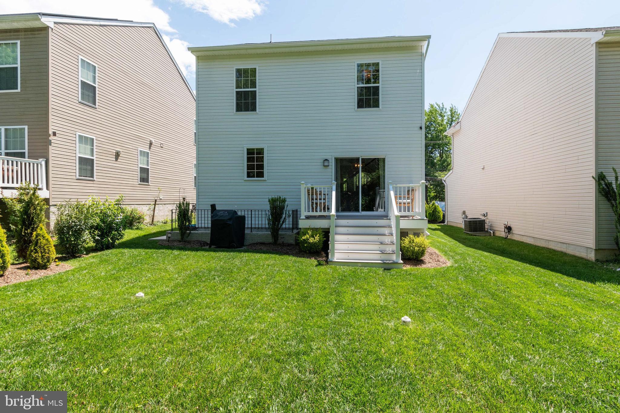 CRAWFORDS KNOLL - Residential